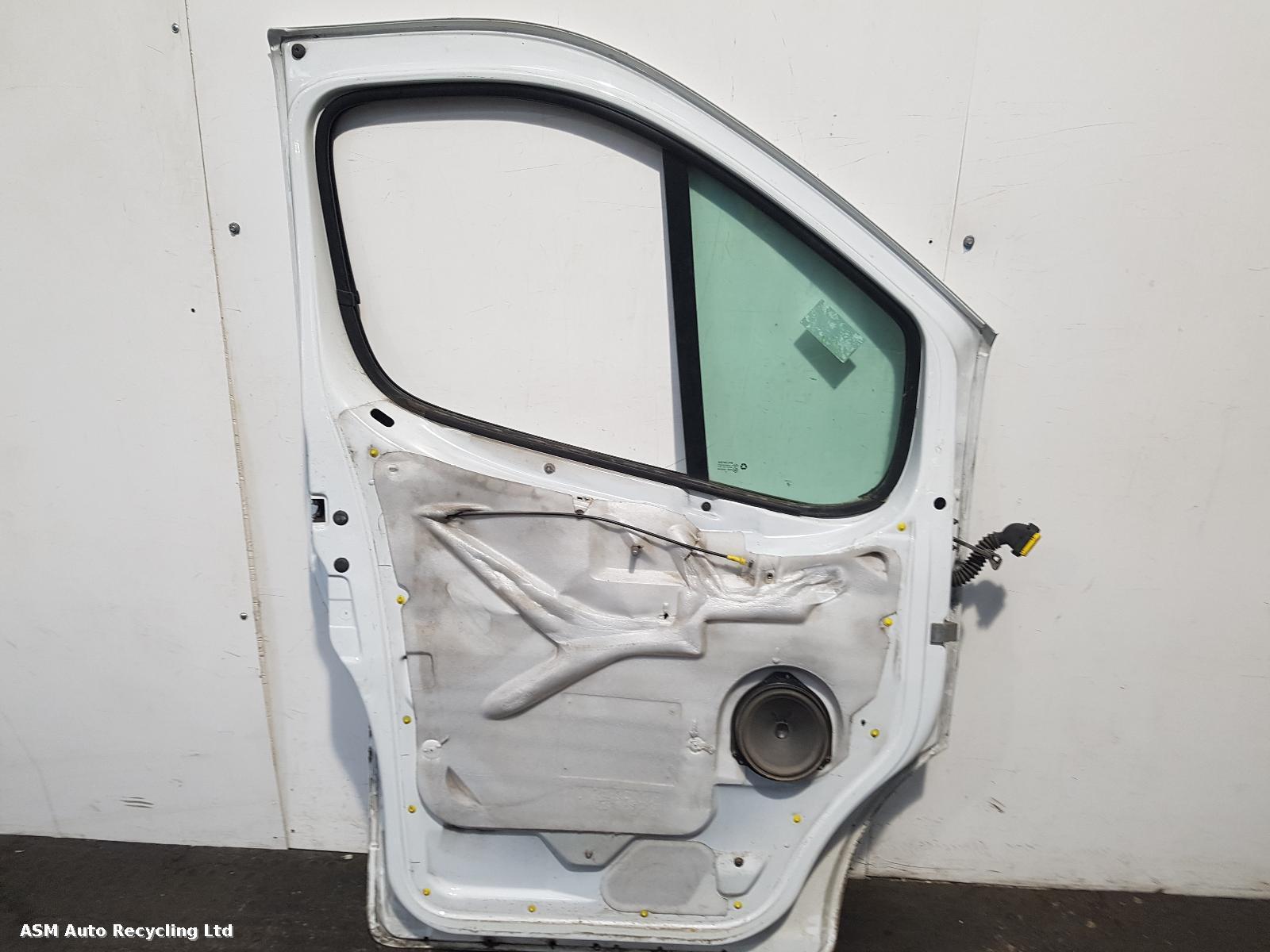 View Auto part L Front Door Vauxhall Vivaro 2013