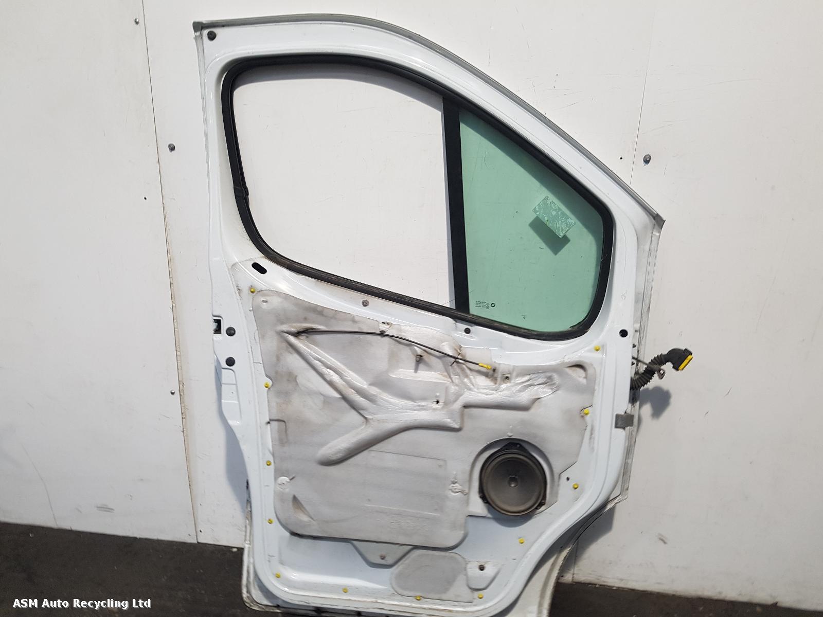 View Auto part L Front Door Vauxhall Vivaro 2013