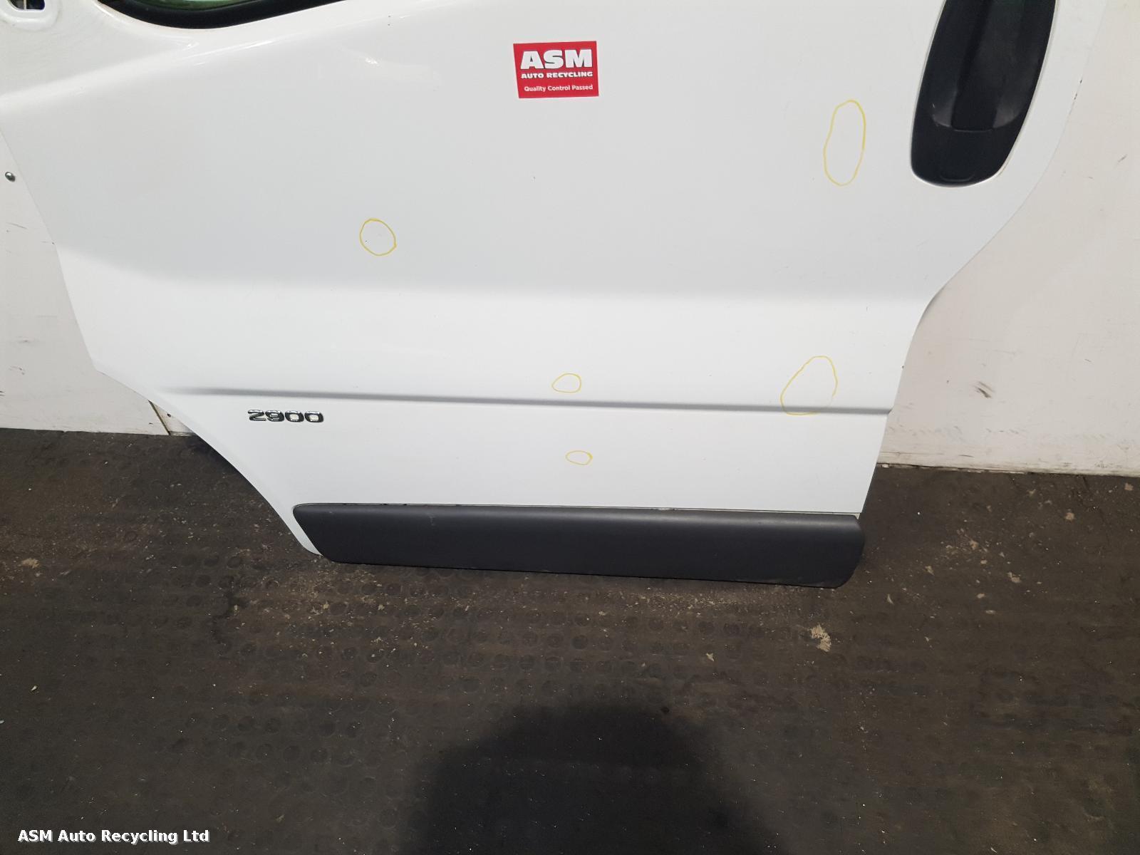 View Auto part L Front Door Vauxhall Vivaro 2013