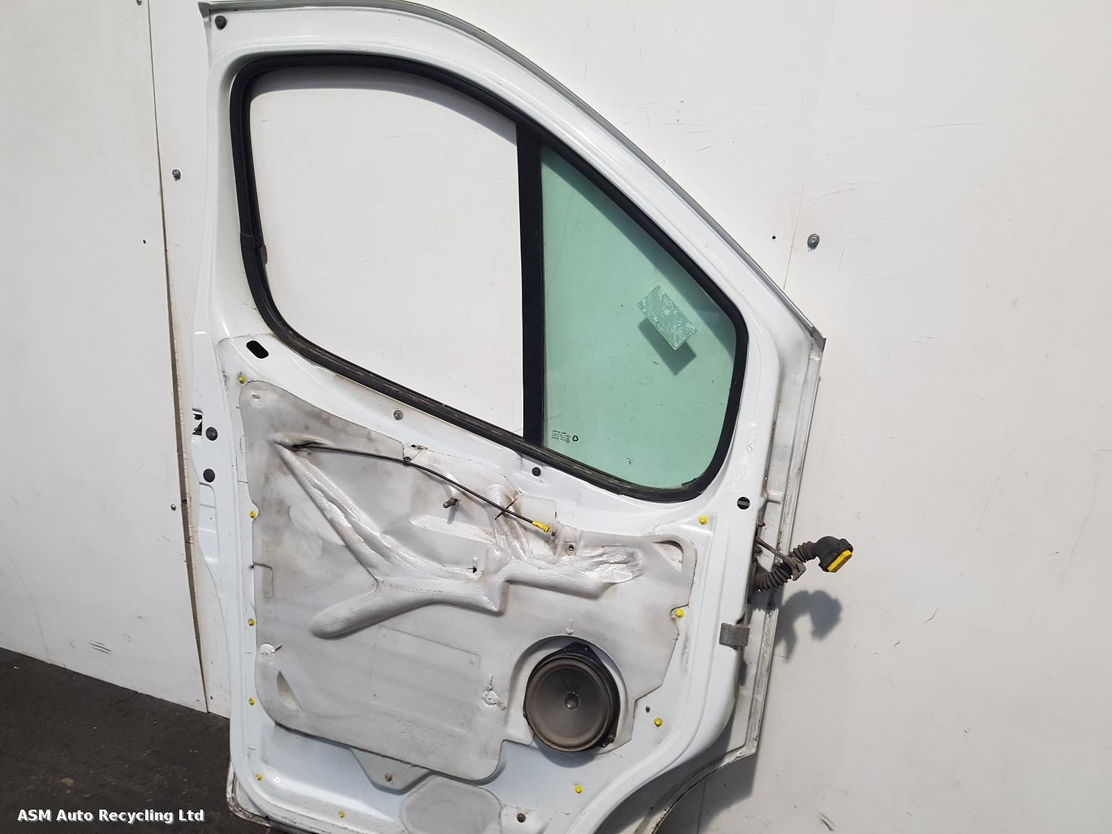 View Auto part L Front Door Vauxhall Vivaro 2013