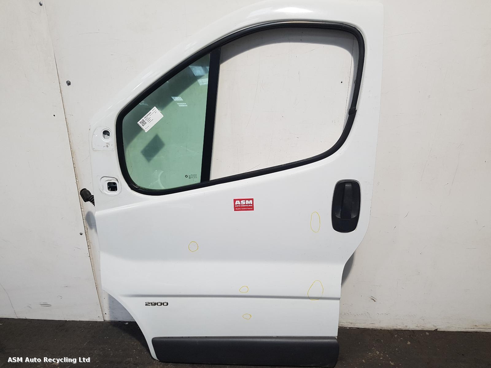 View Auto part L Front Door Vauxhall Vivaro 2013