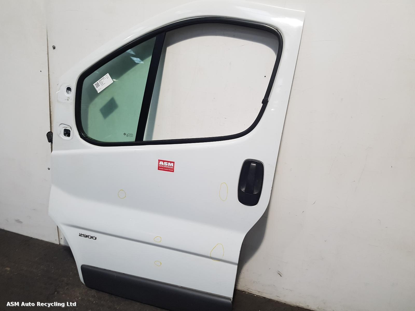 View Auto part L Front Door Vauxhall Vivaro 2013