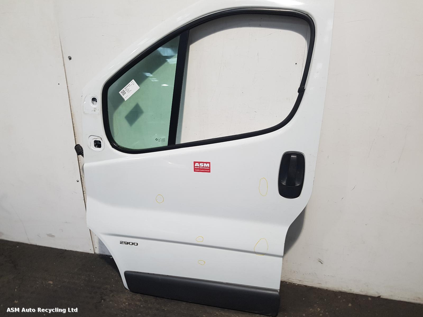 View Auto part L Front Door Vauxhall Vivaro 2013