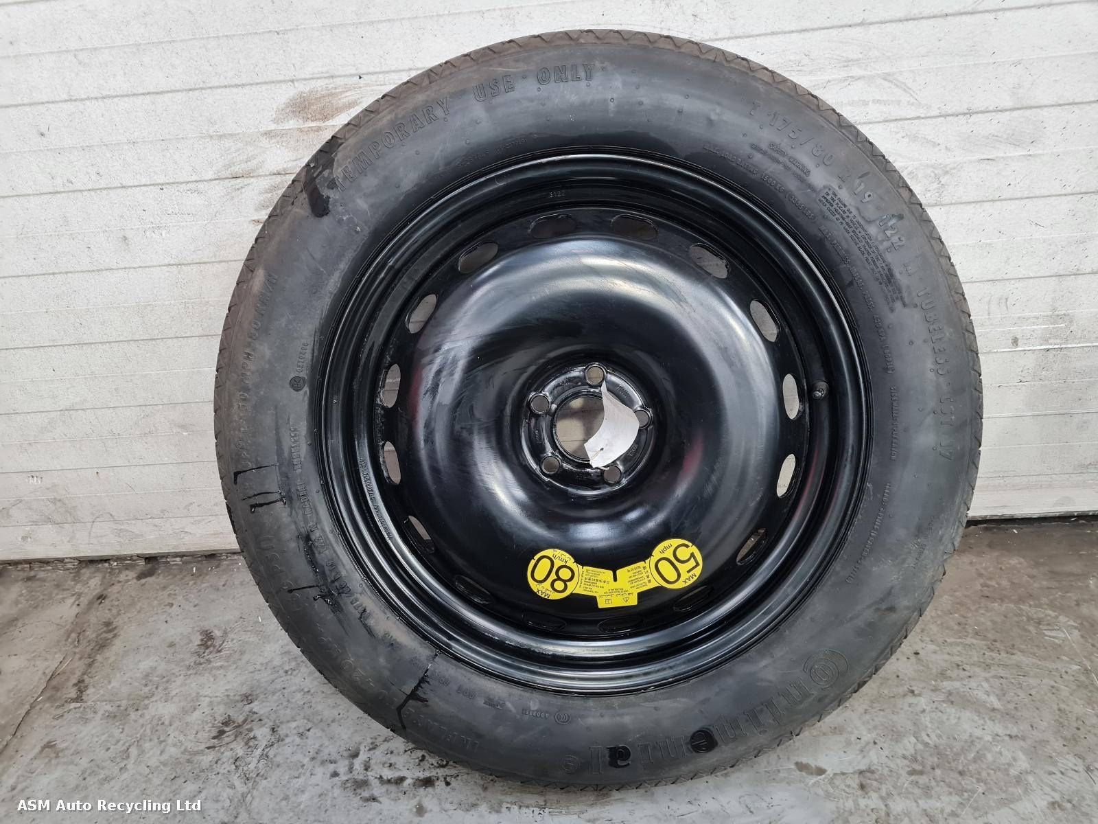 View Auto part Wheel Land Rover Range Rover Velar 2020