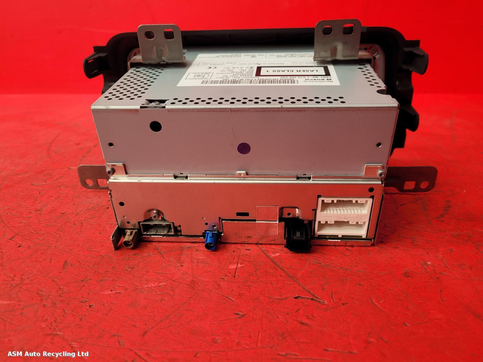 View Auto part CD Changer Nissan Micra 2017