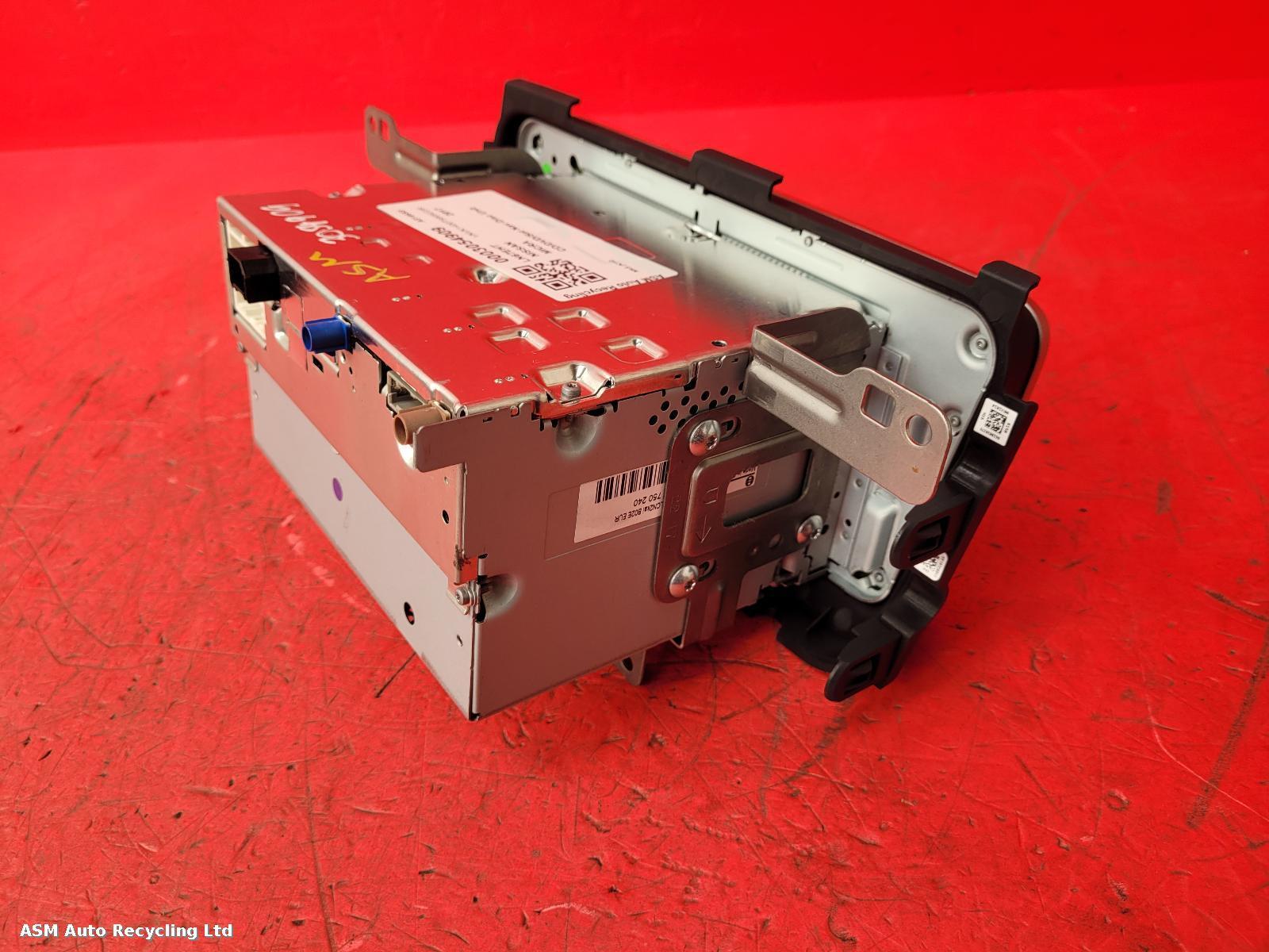 View Auto part CD Changer Nissan Micra 2017