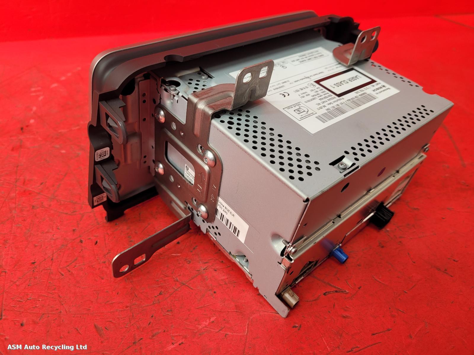View Auto part CD Changer Nissan Micra 2017