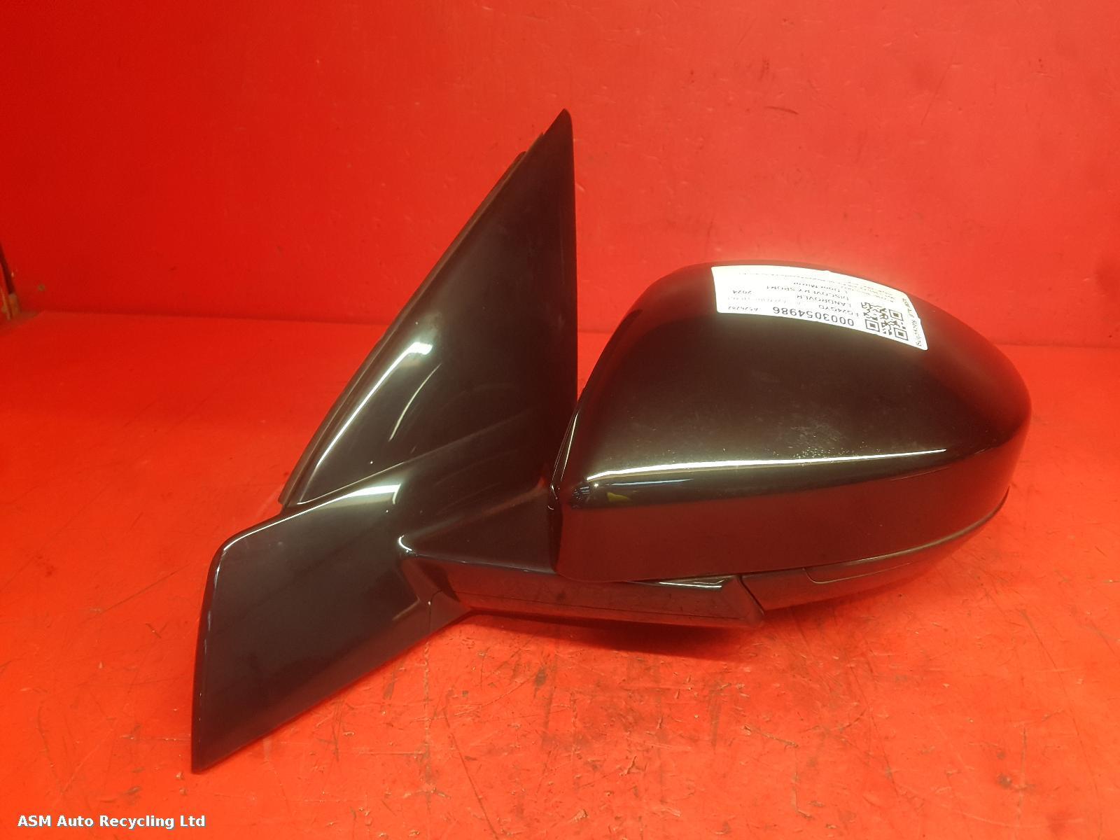 View Auto part L Door Mirror Land Rover Discovery Sport 2024