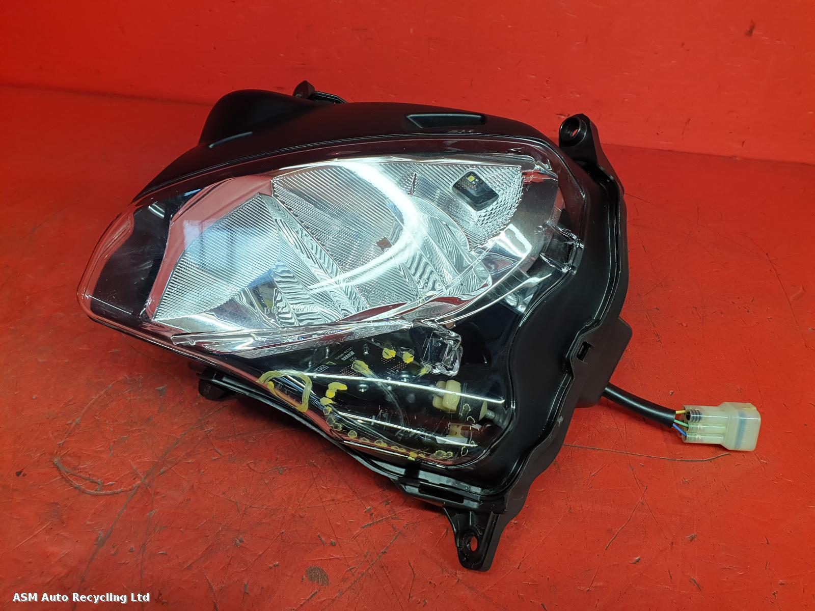 View Auto part Headlamp Yamaha Yzf R3  2022