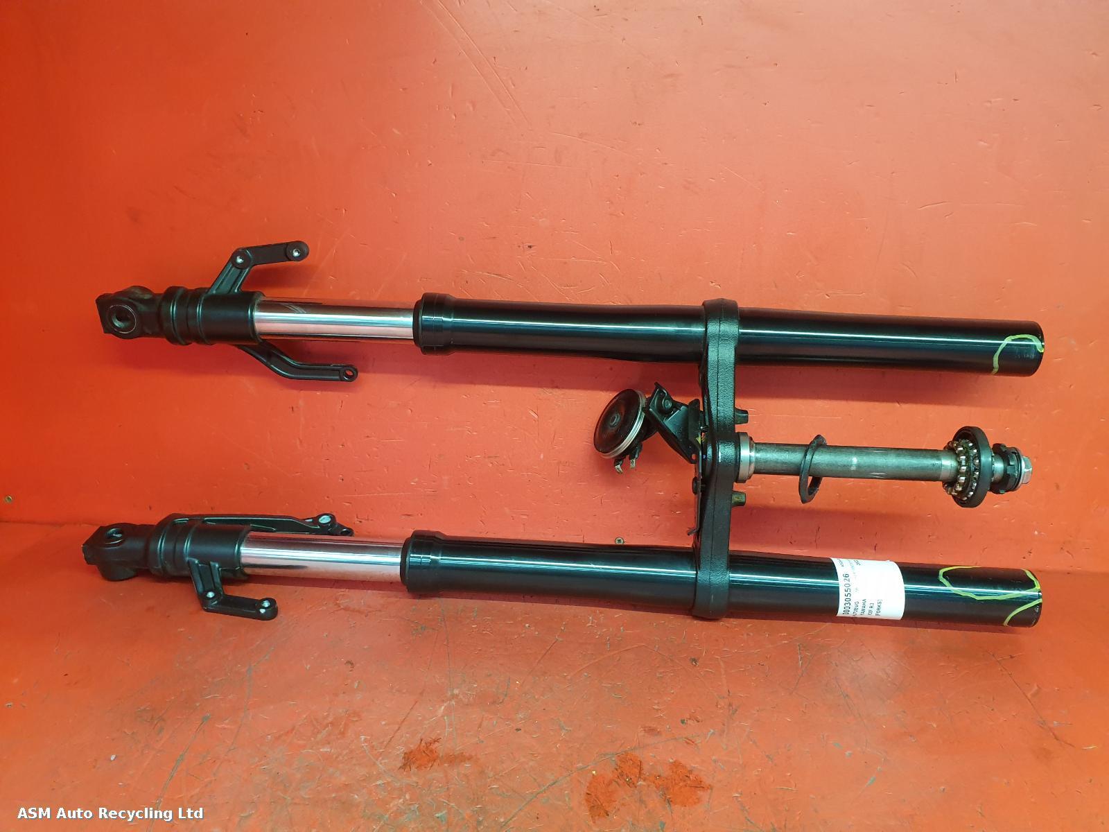 View Auto part FORKS Yamaha Yzf R3  2022