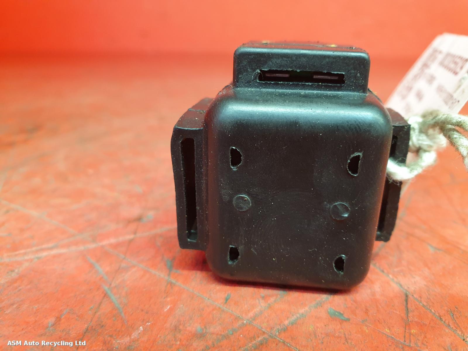 View Auto part Starter Solenoid Yamaha Yzf R3  2022