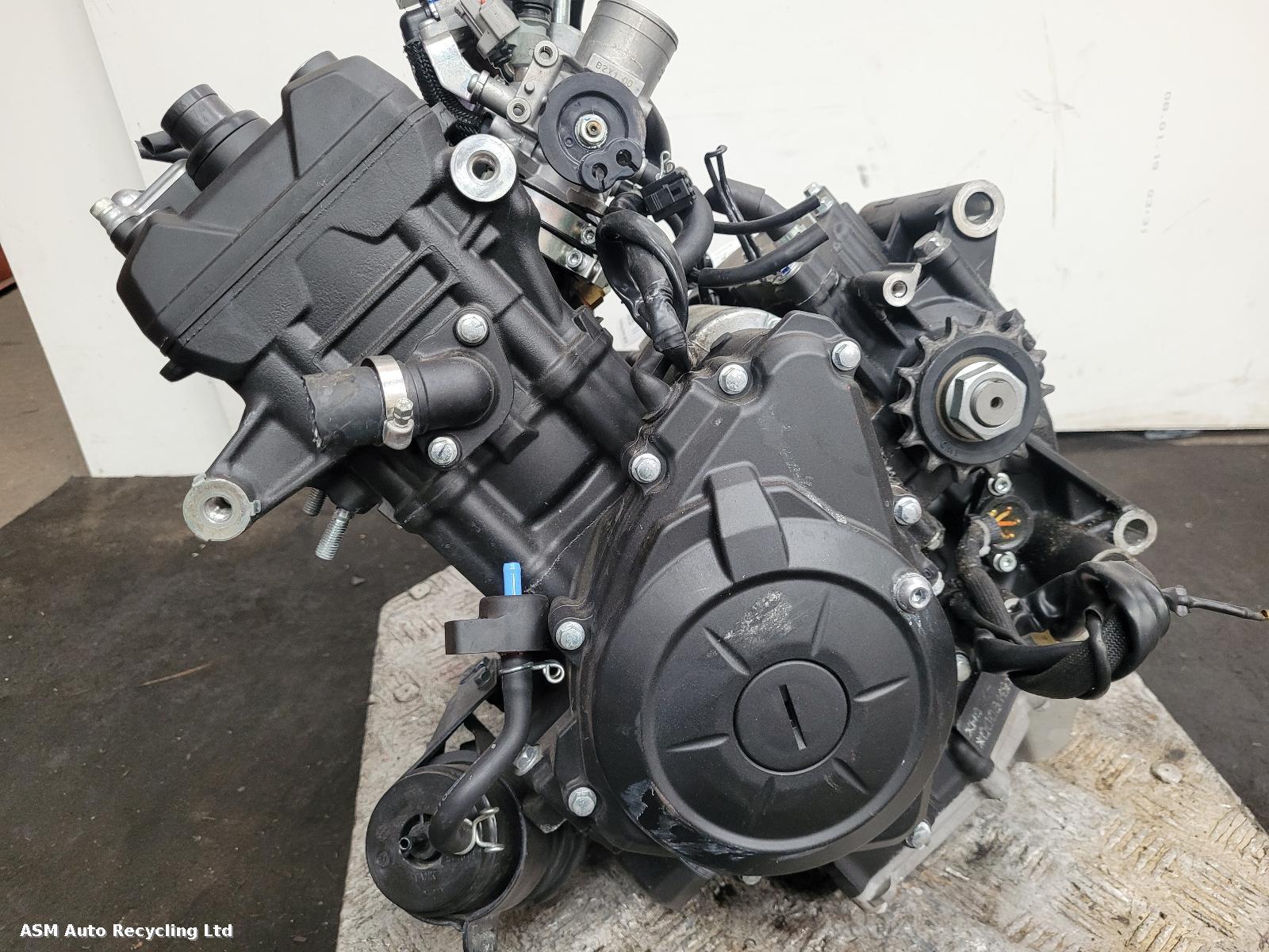 View Auto part Engine Yamaha Yzf R3  2022