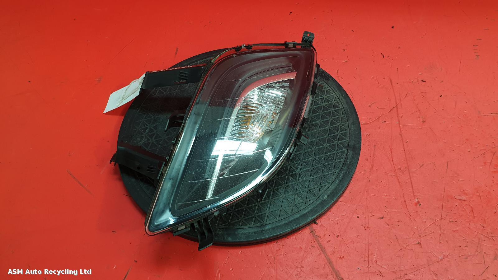 View Auto part R Indicator Light Vauxhall Astra 2012