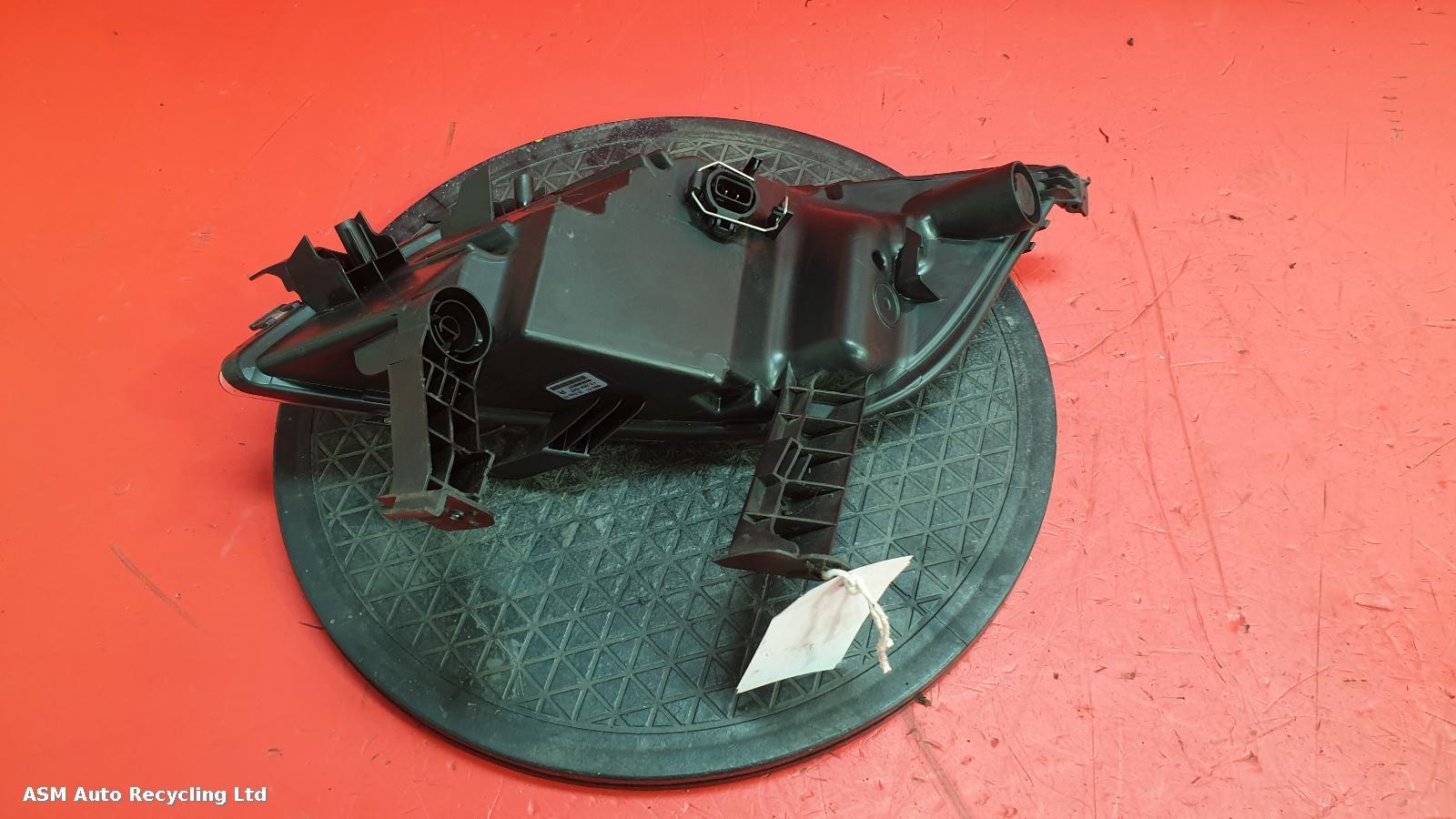 View Auto part R Indicator Light Vauxhall Astra 2012