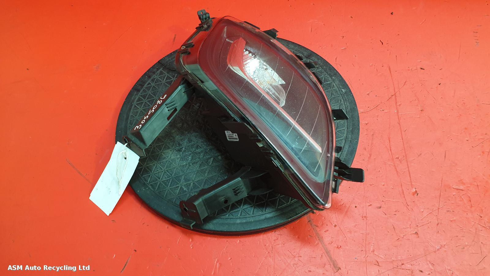 View Auto part R Indicator Light Vauxhall Astra 2012