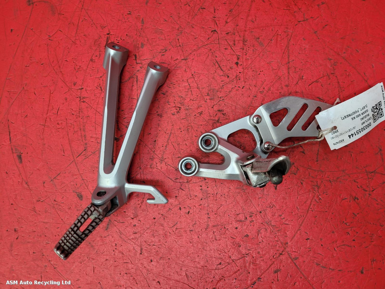 View Auto part Left Footrest Suzuki Gsxr 600 K6 2007