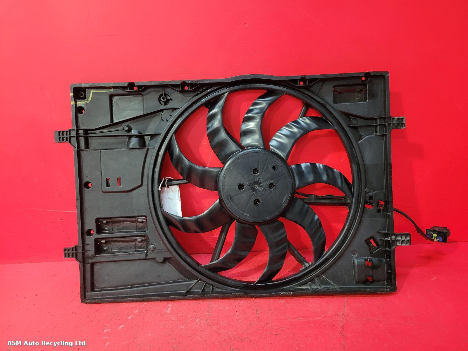 View Auto part Engine Cooling Motor Skoda Octavia 2021