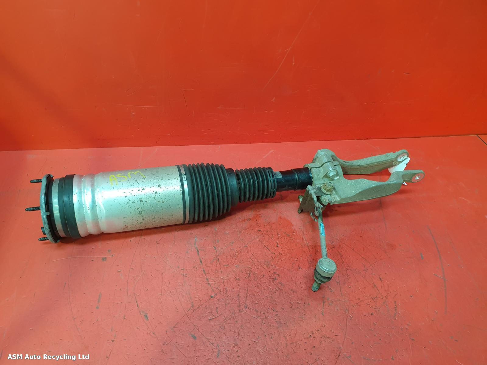 View Auto part LF Strut Land Rover Discovery 2021