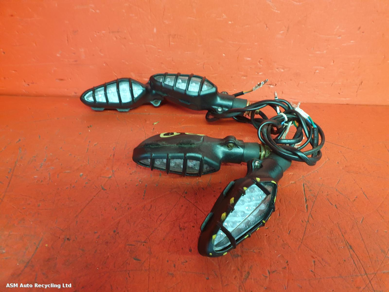 View Auto part R Repeater Lamp Zontes Zt 125 2023