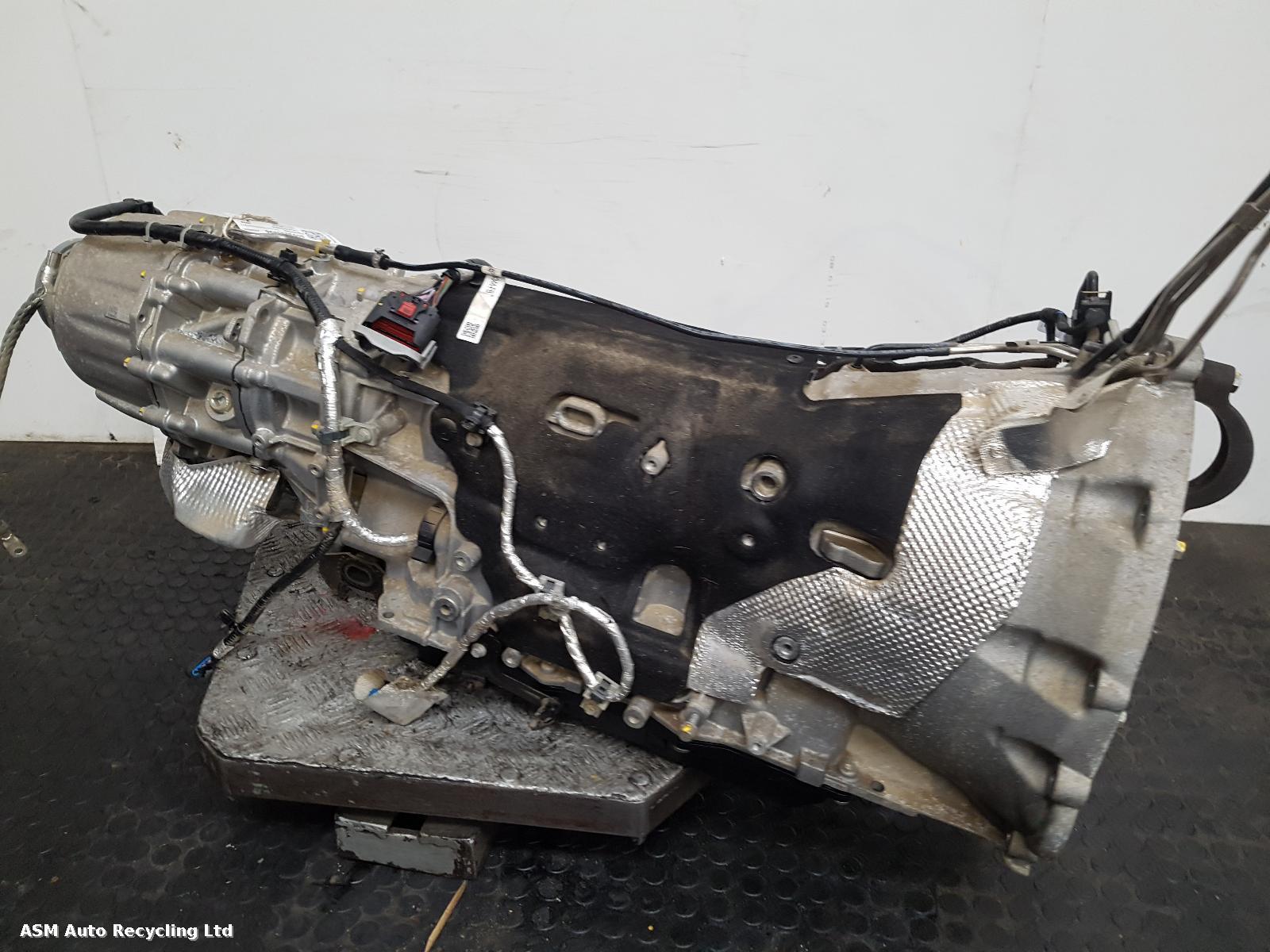 View Auto part Gearbox Land Rover Defender 2024