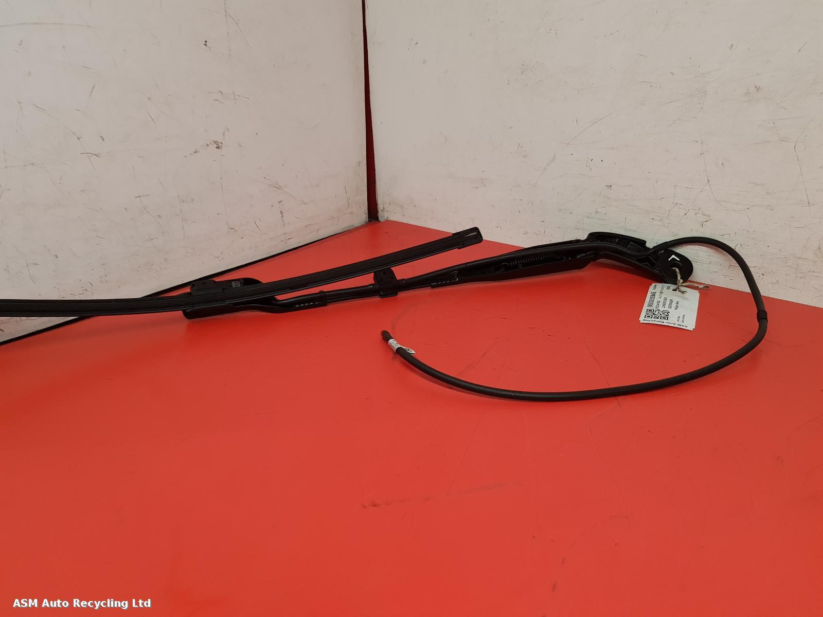 View Auto part Wiper Arm Land Rover Defender 2024