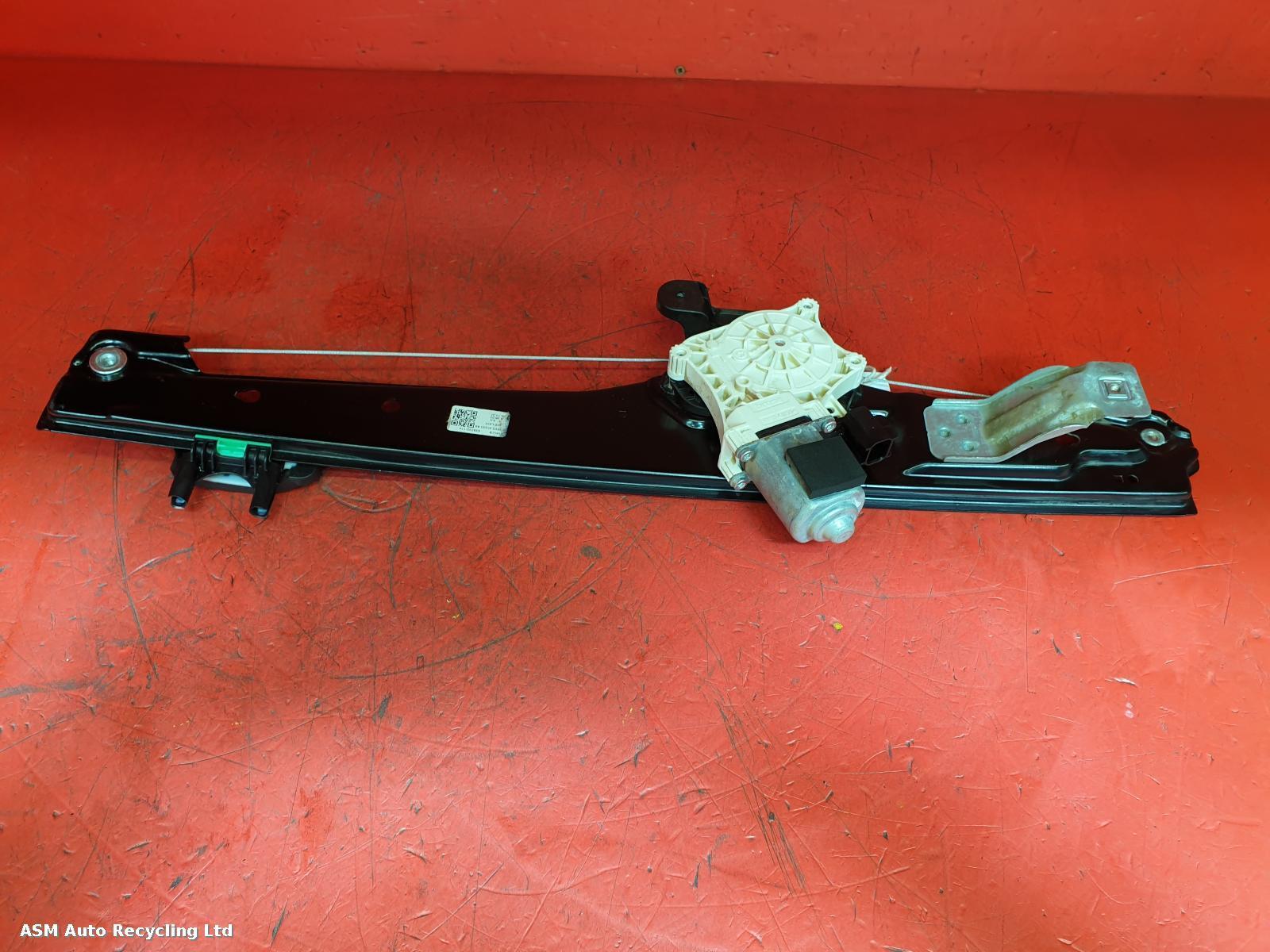 View Auto part RF Window Regulator Land Rover Range Rover Sport 2024