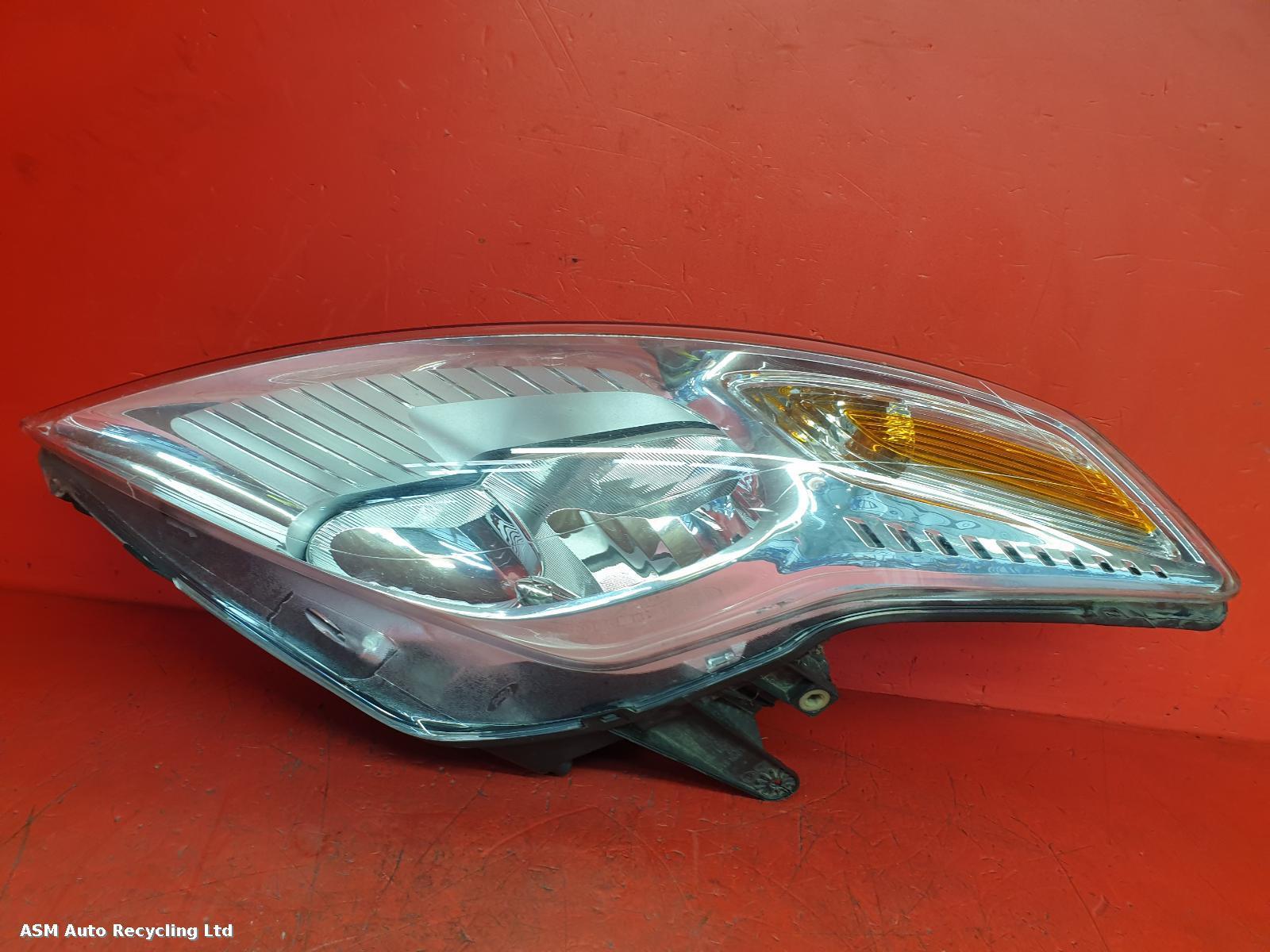 View Auto part R Headlamp Ford Mondeo 2013