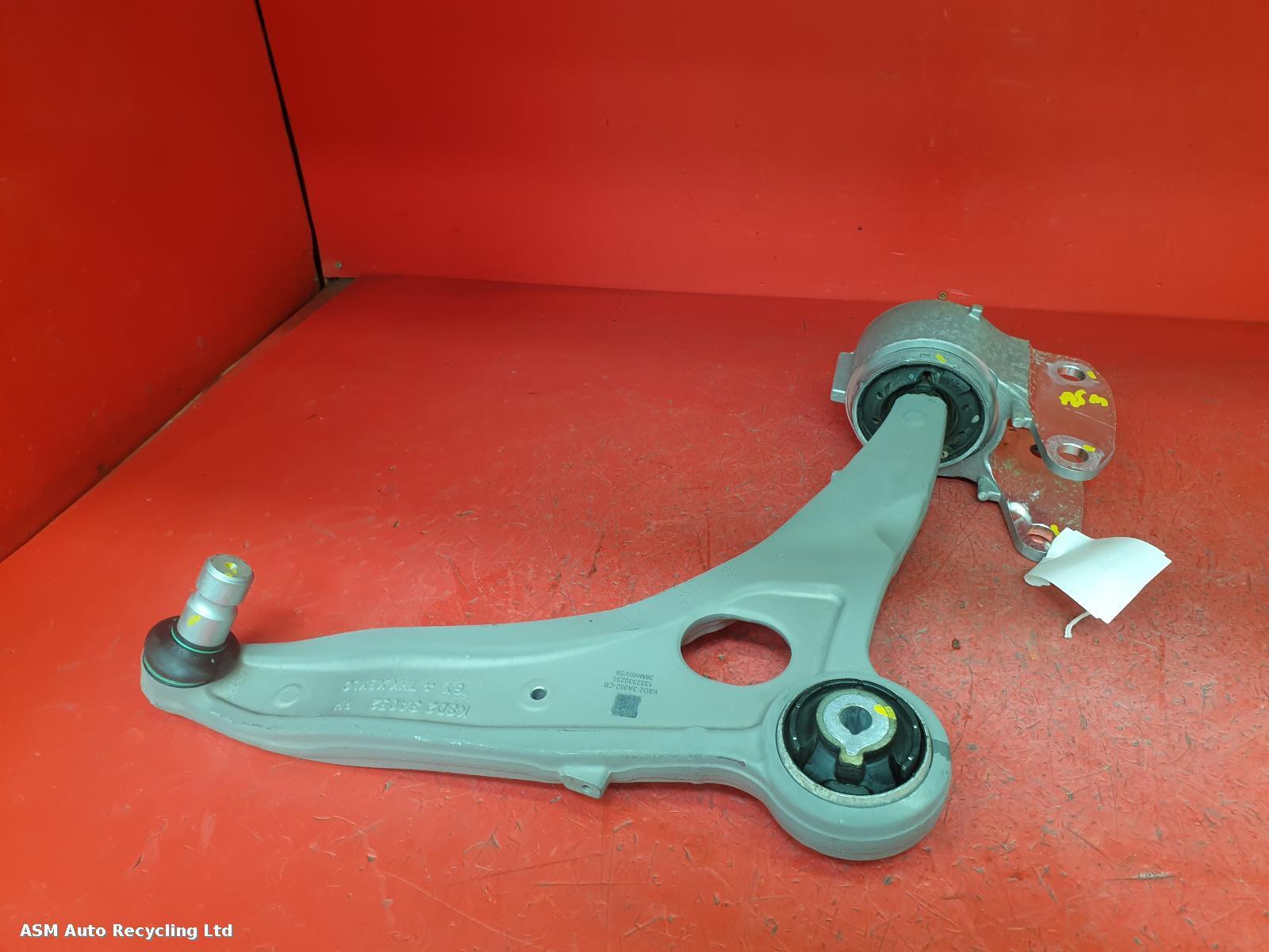 View Auto part RF Lower Control Arm Jaguar E Pace 2024