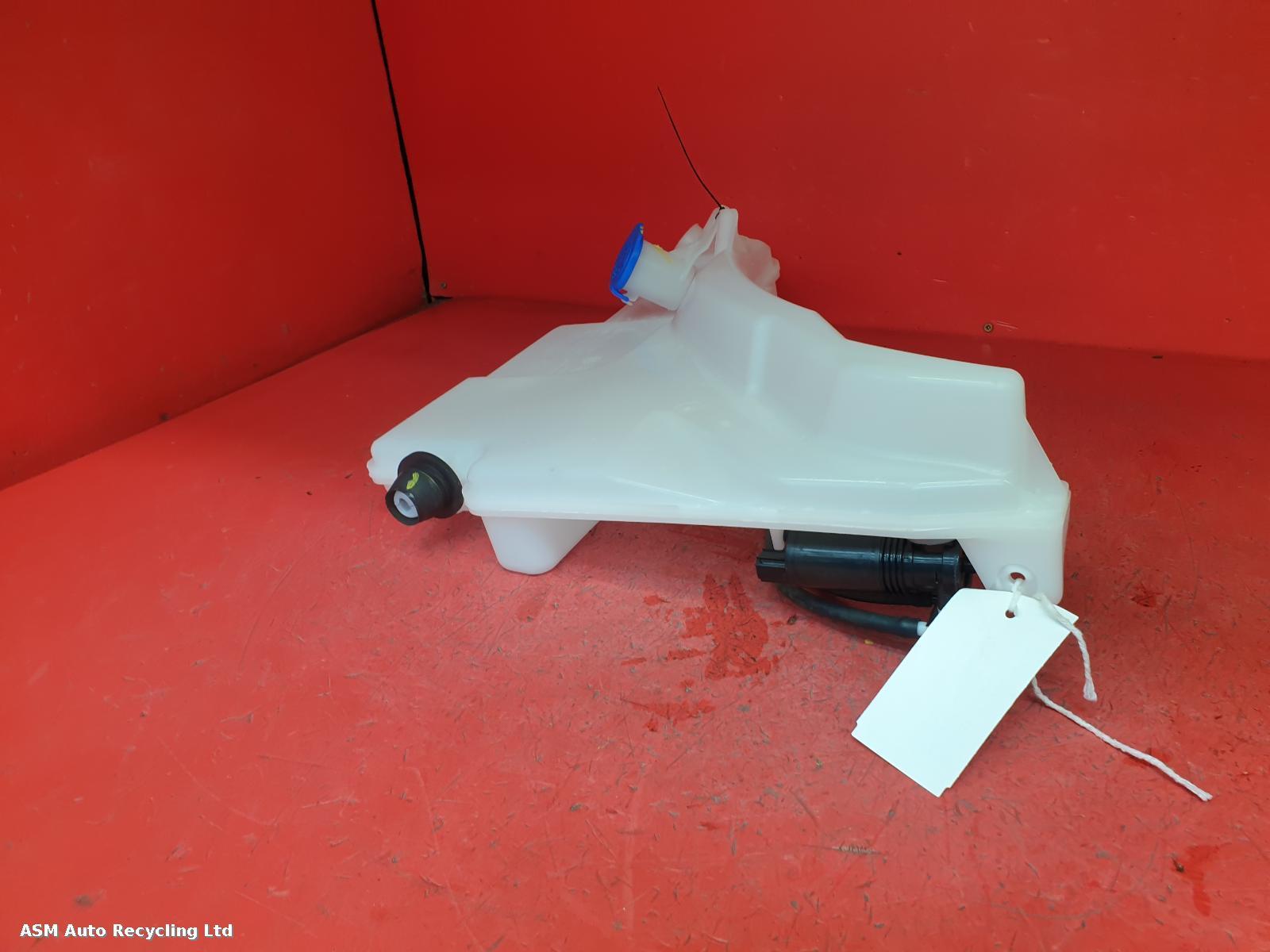 View Auto part Washer Bottle Jaguar E Pace 2024