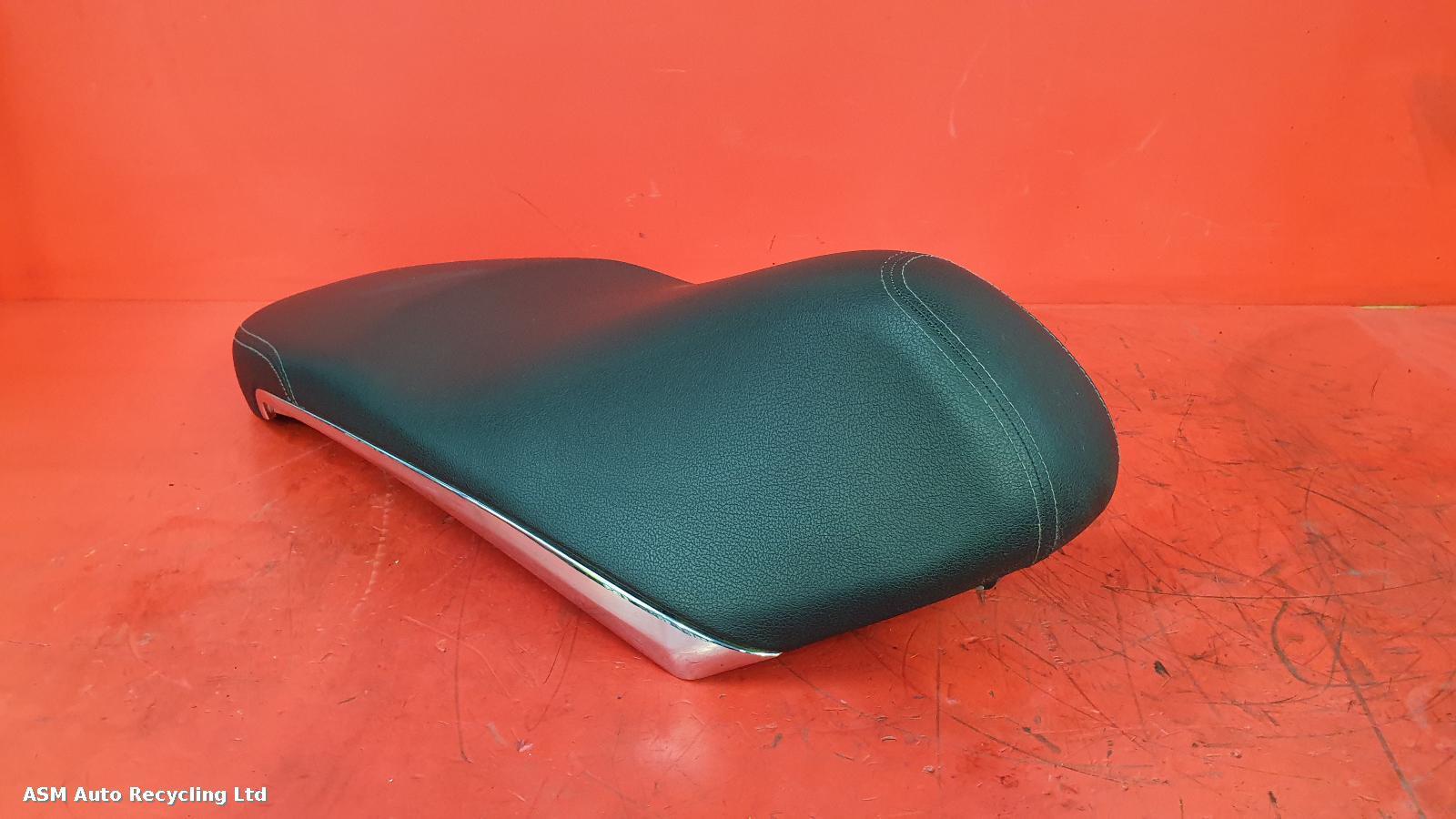 View Auto part Front Seat Piaggio Liberty 125 2021