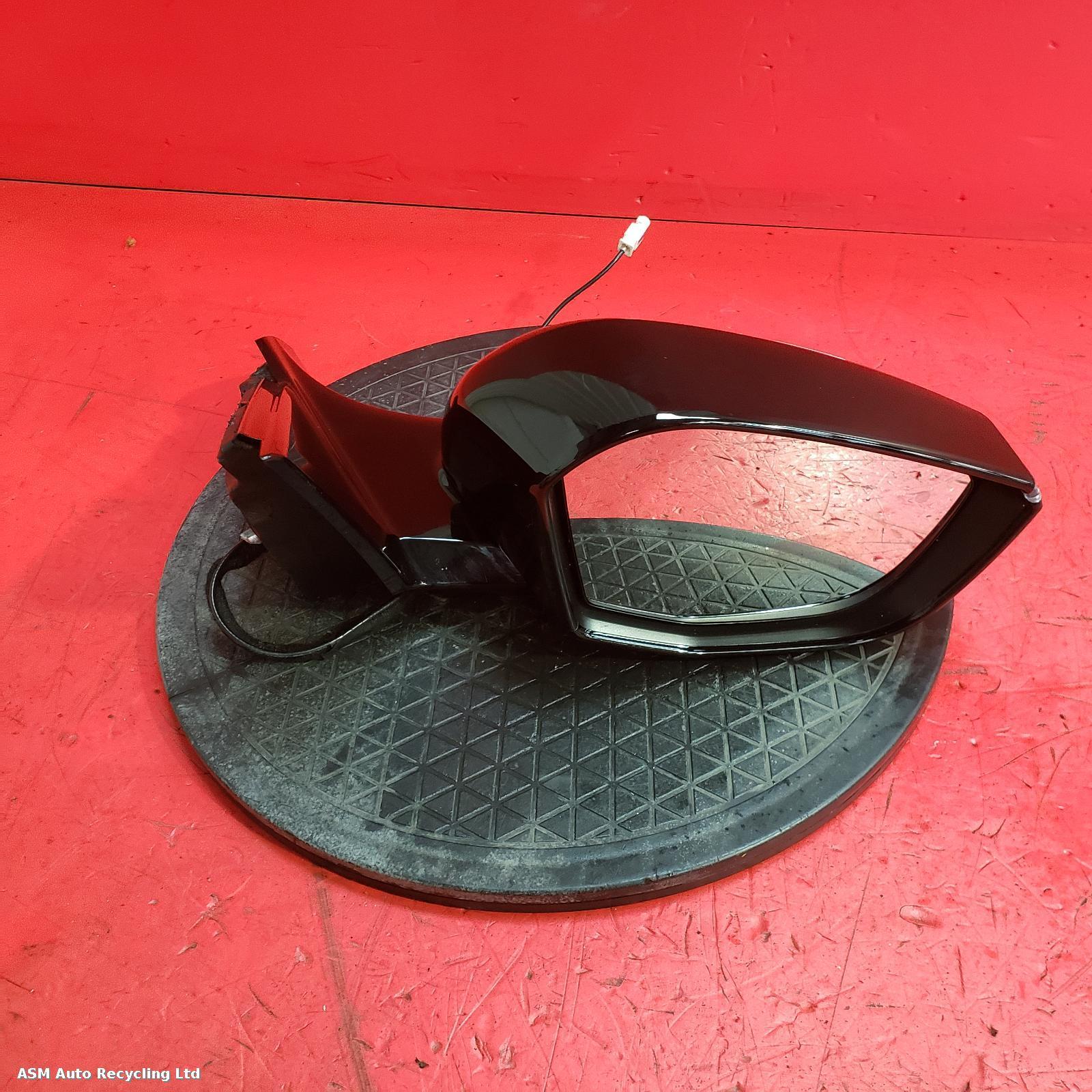 View Auto part R Door Mirror Vauxhall Astra 2023