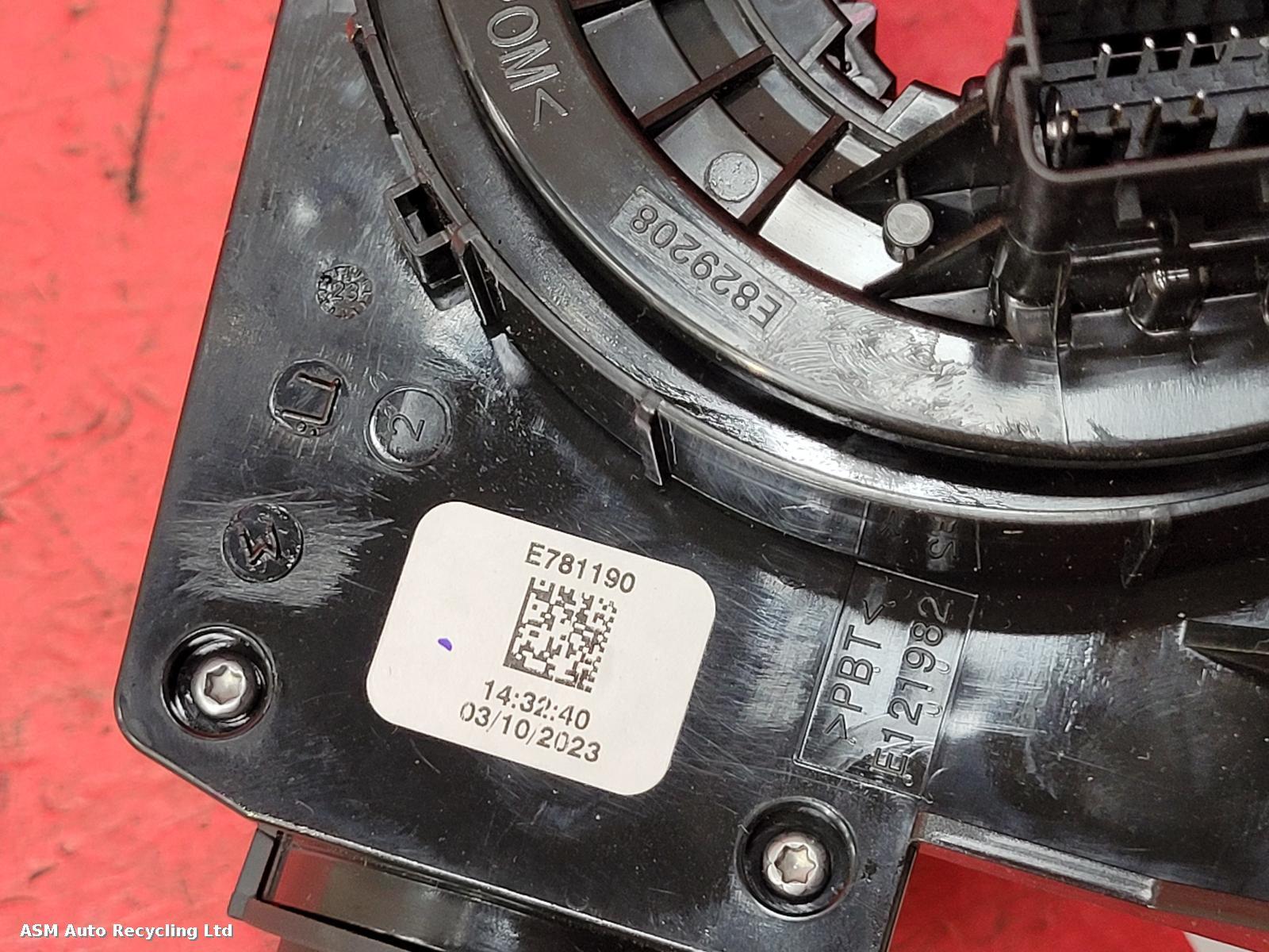 View Auto part Combination Switch Vauxhall Astra 2023