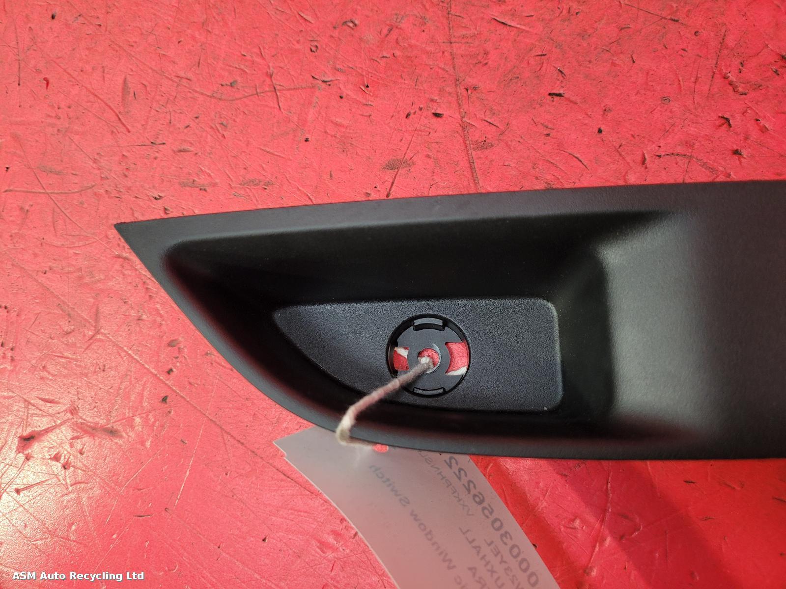 View Auto part Elect. Window Switch Vauxhall Astra 2023