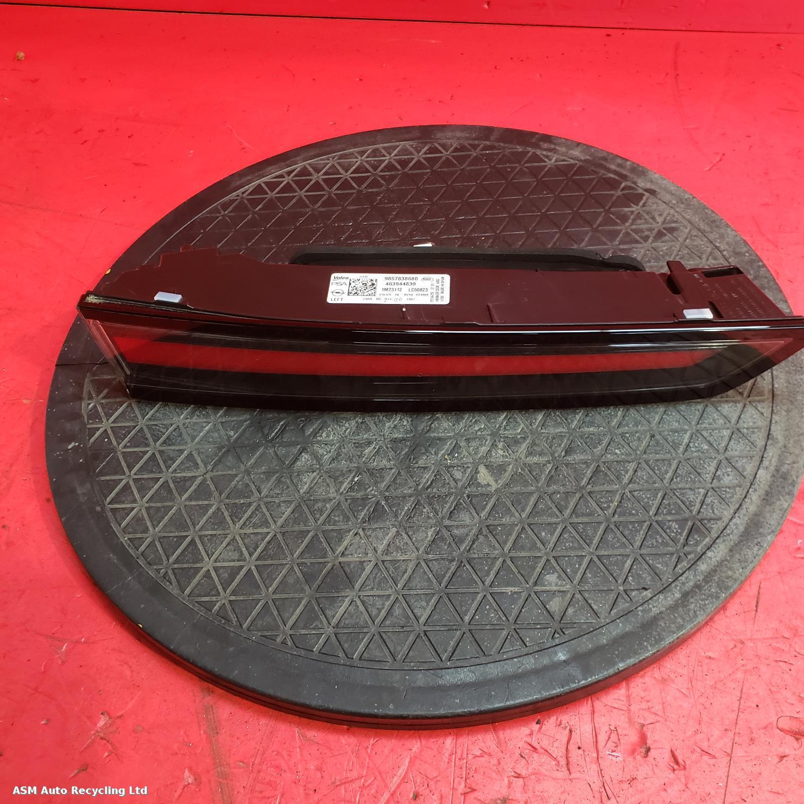 View Auto part L Taillight Vauxhall Astra 2023