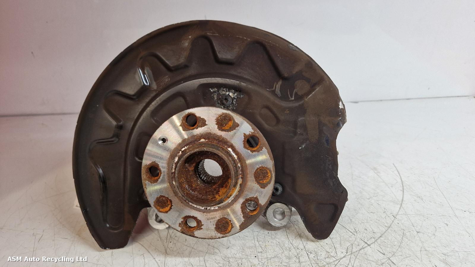 View Auto part LF Hub/Stub Axle Assembly Volkswagen Tiguan 2021