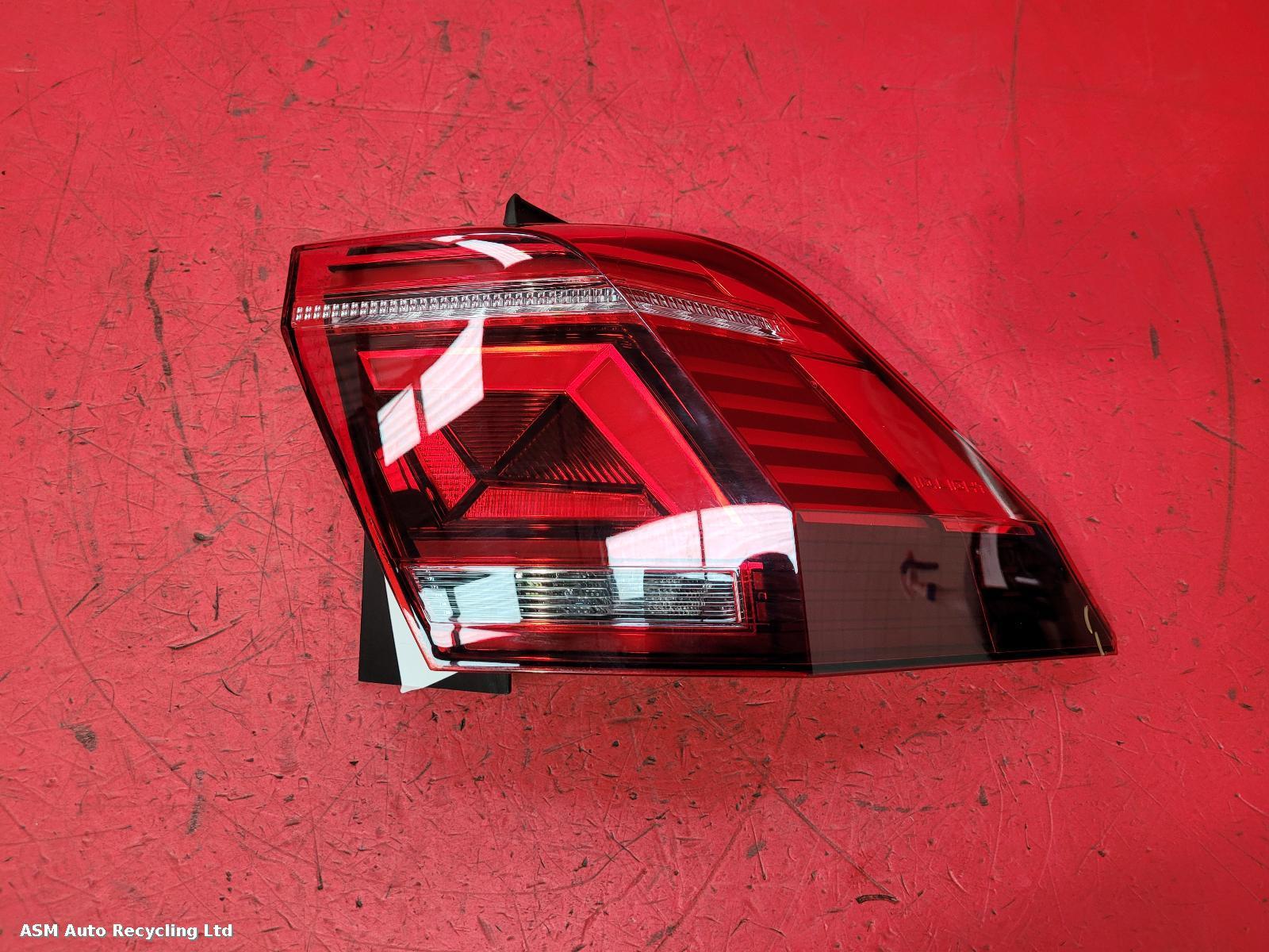 View Auto part R Taillight Volkswagen Tiguan 2021