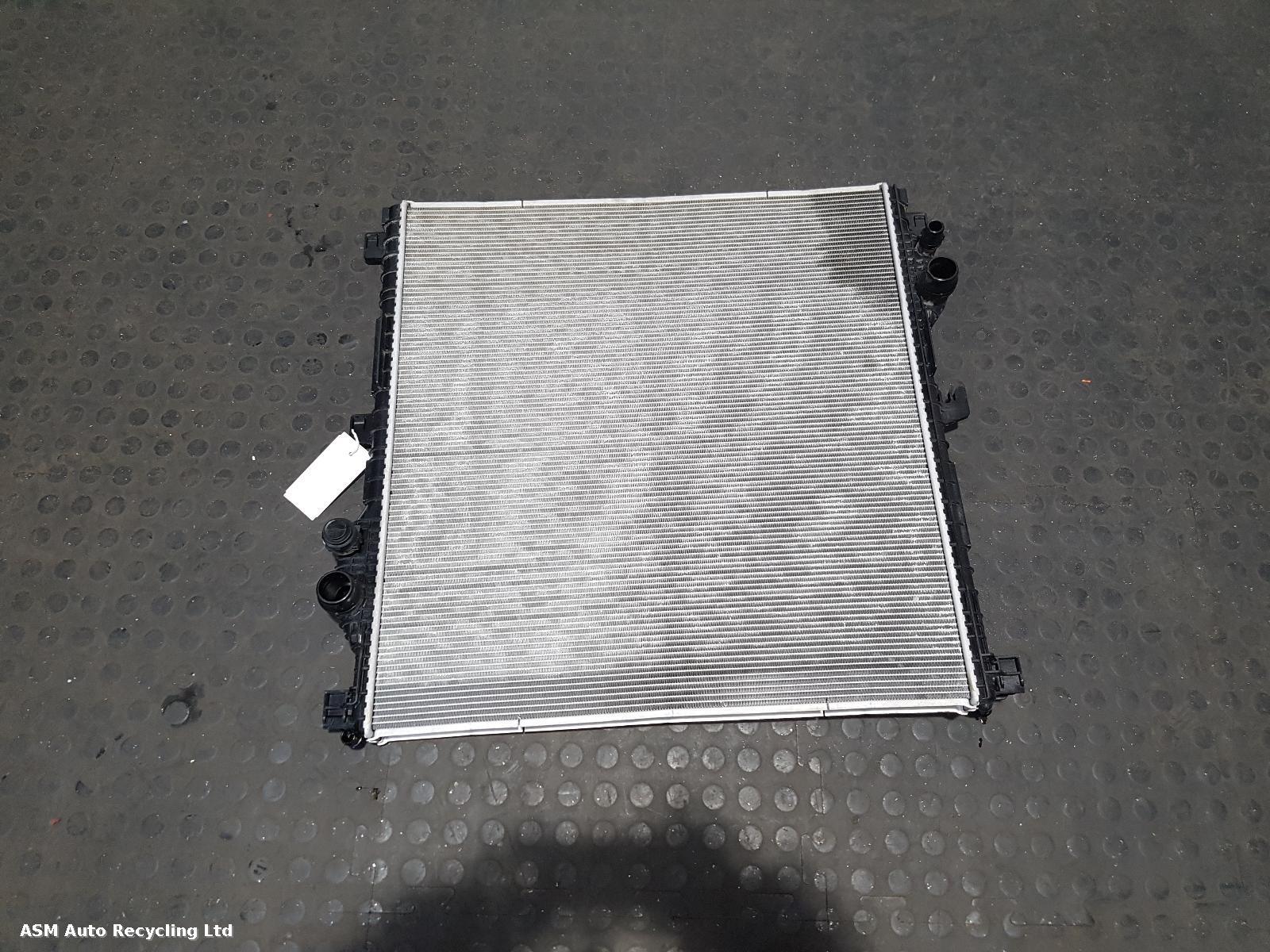 View Auto part Radiator Land Rover Range Rover Sport 2024