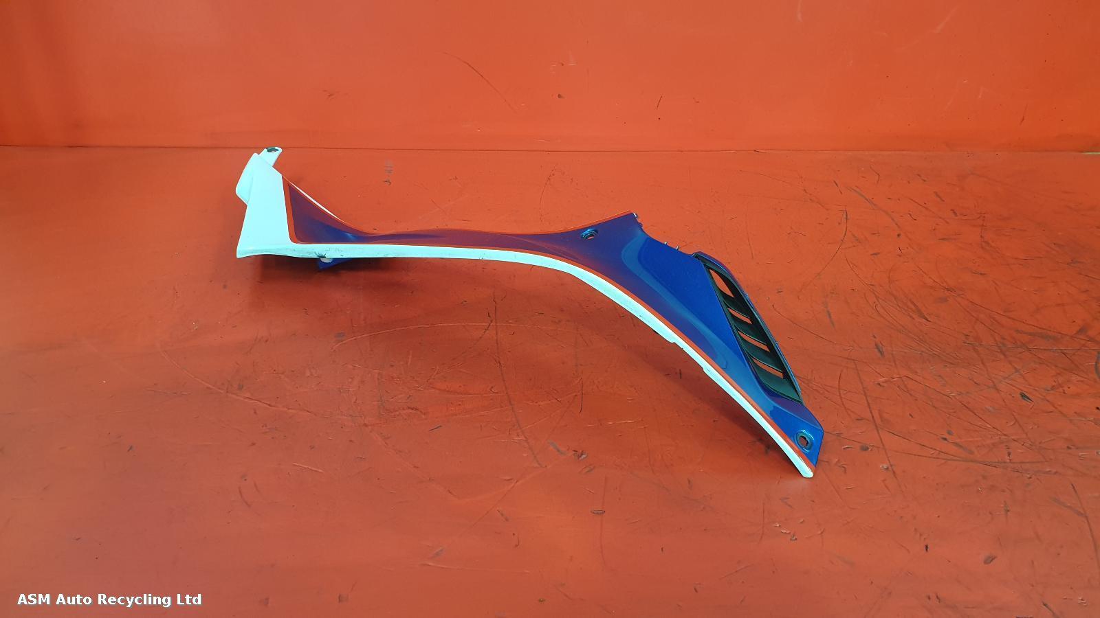 View Auto part Side Panel Right Bmw S1000r 2015