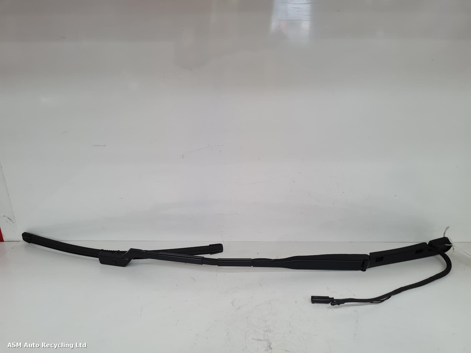 View Auto part Wiper Arm Land Rover Range Rover Sport 2024