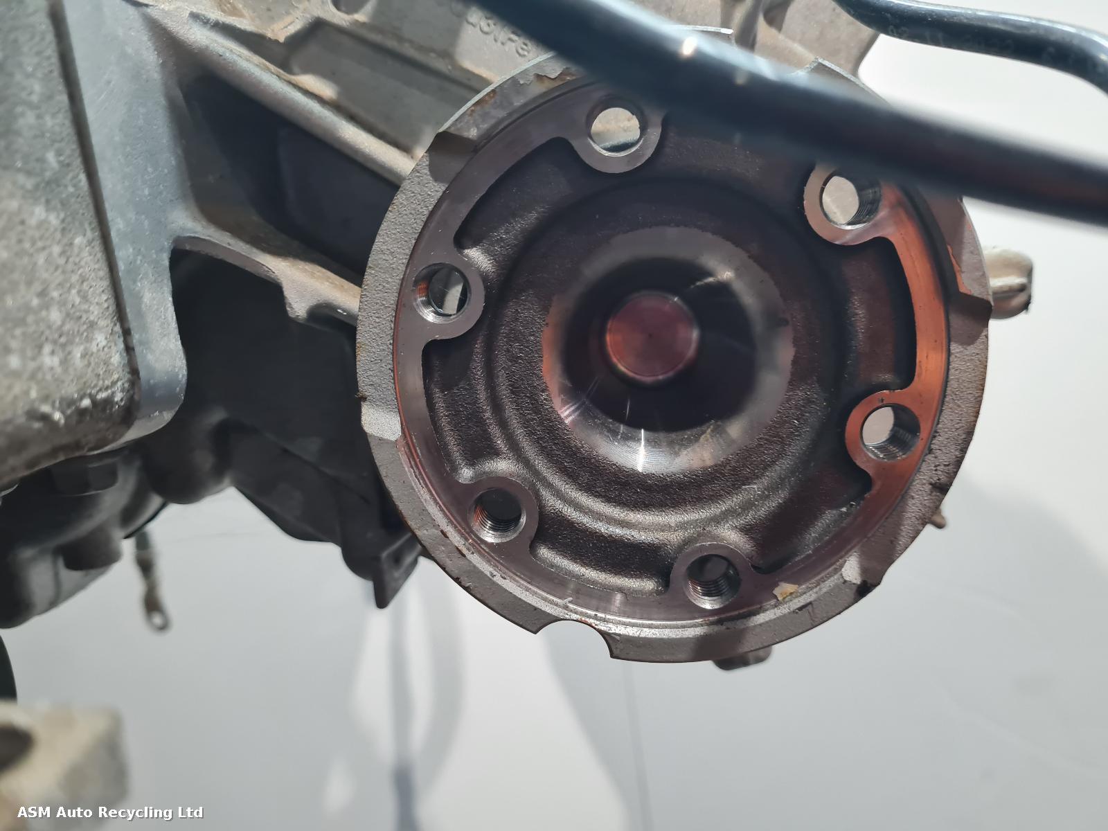 View Auto part Gearbox Land Rover Defender 2024