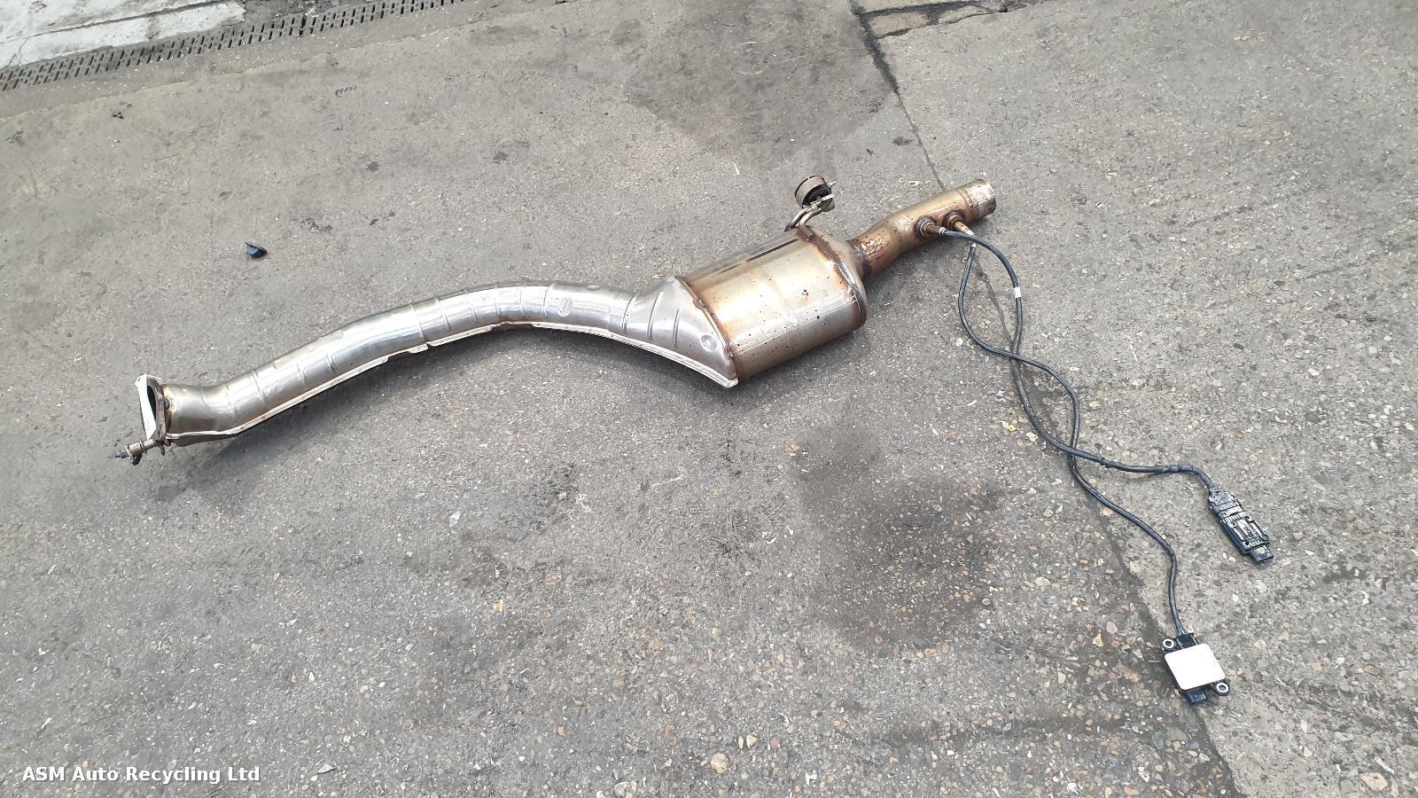 View Auto part Catalytic Converter Land Rover Discovery 2021