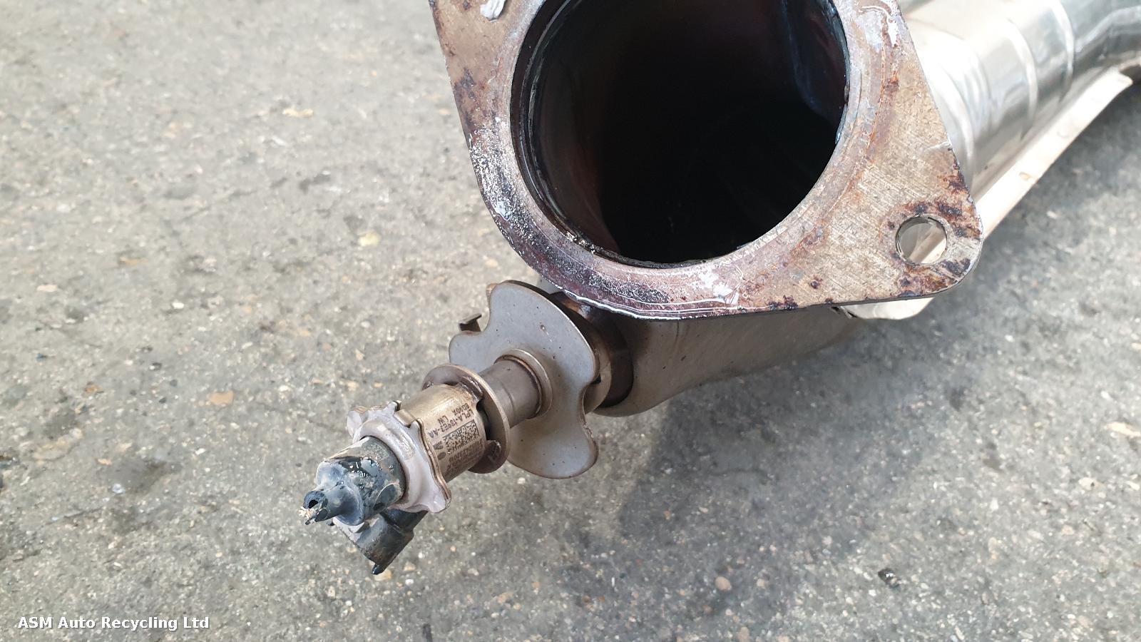 View Auto part Catalytic Converter Land Rover Discovery 2021