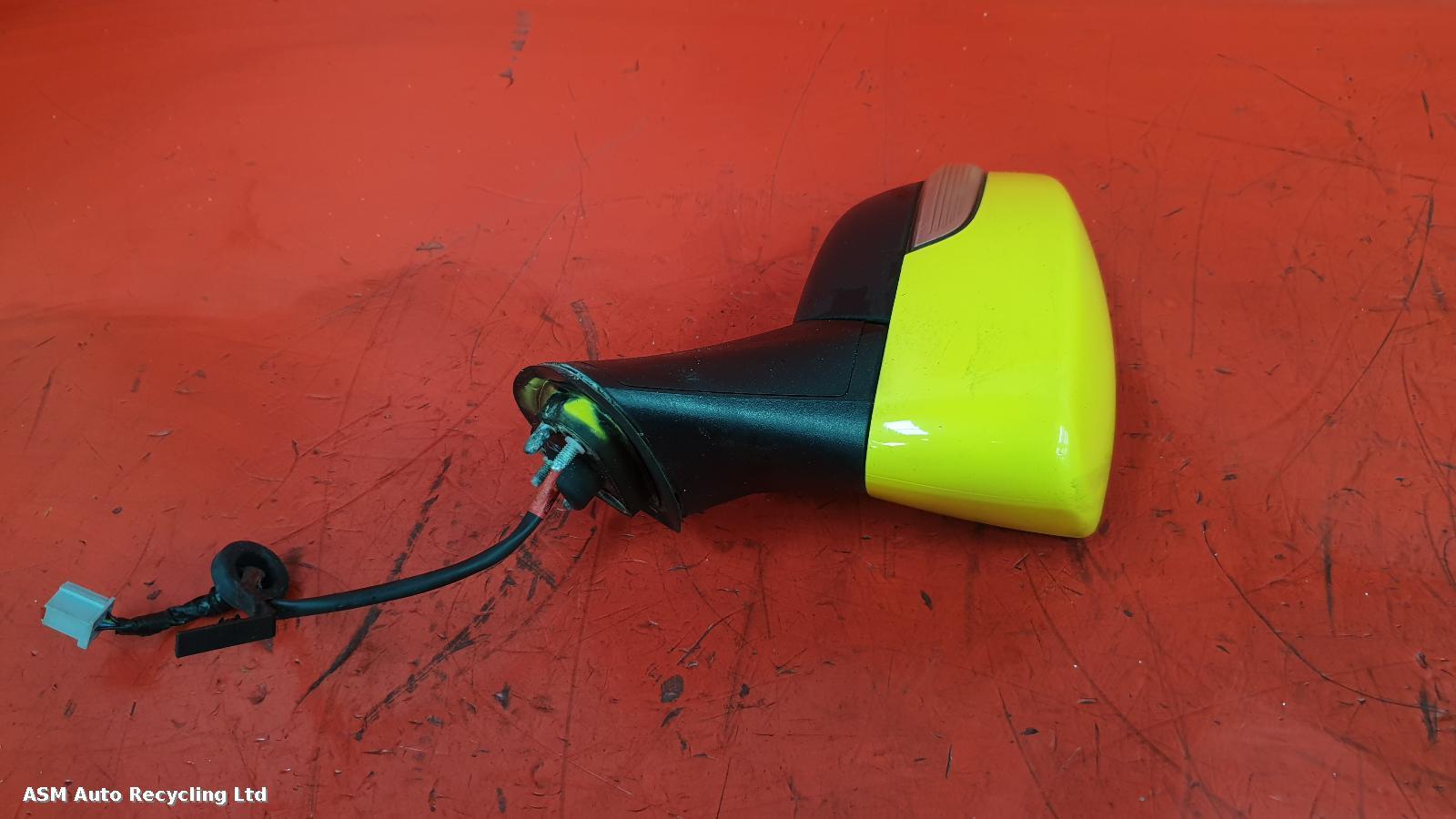 View Auto part R Door Mirror Ford Ecosport 2014