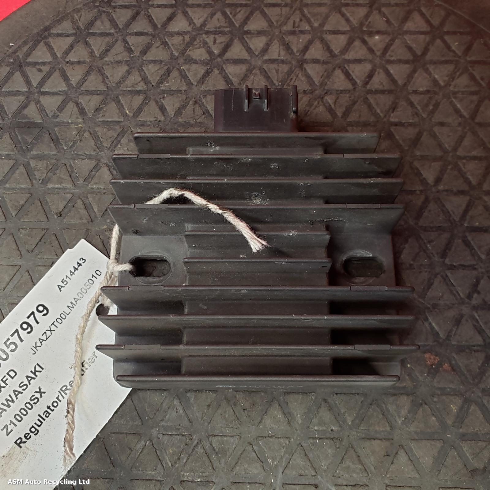 View Auto part Regulator/Rectifier Kawasaki Z1000sx 2014