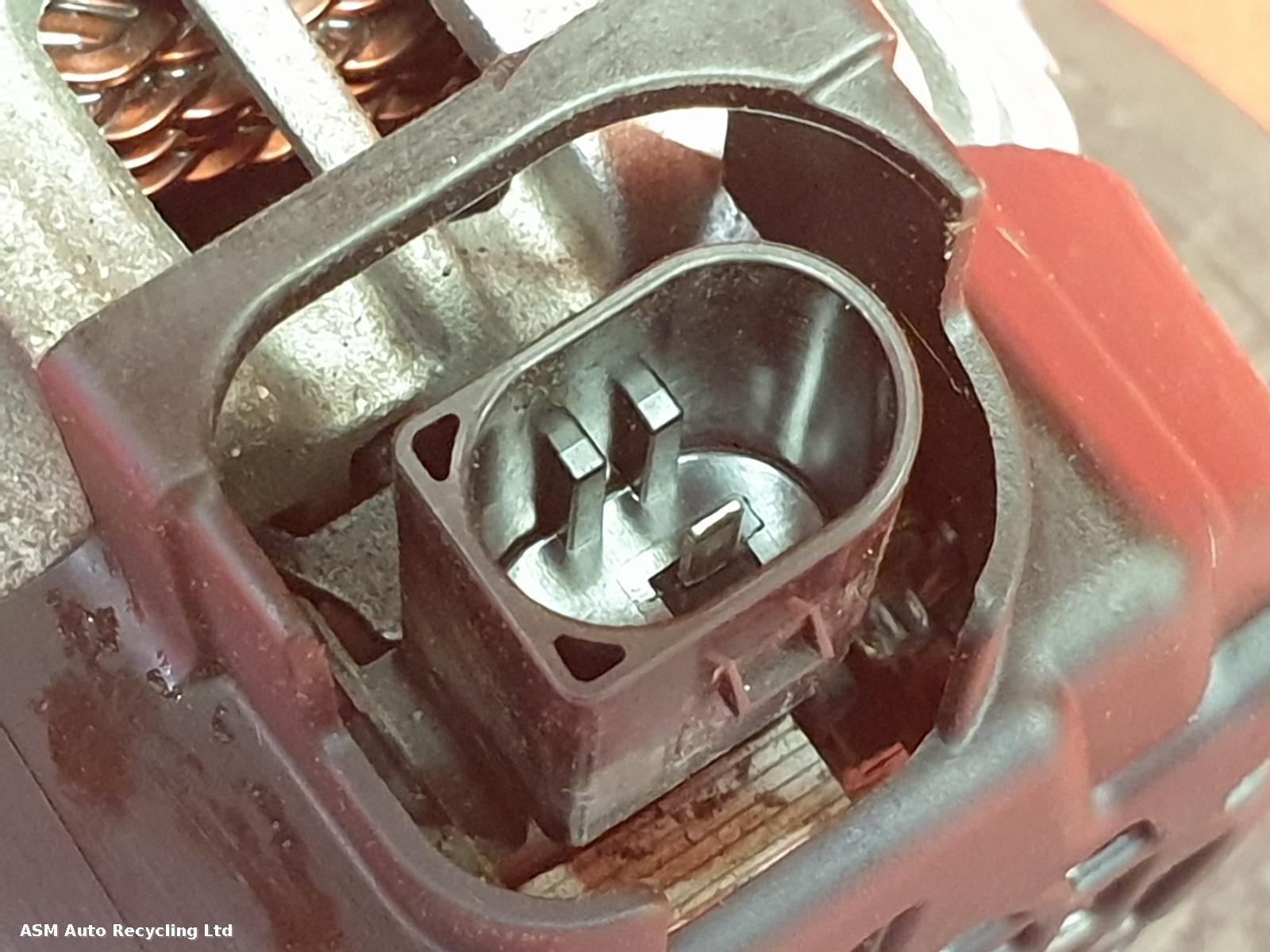 View Auto part Alternator Kia Picanto 2023