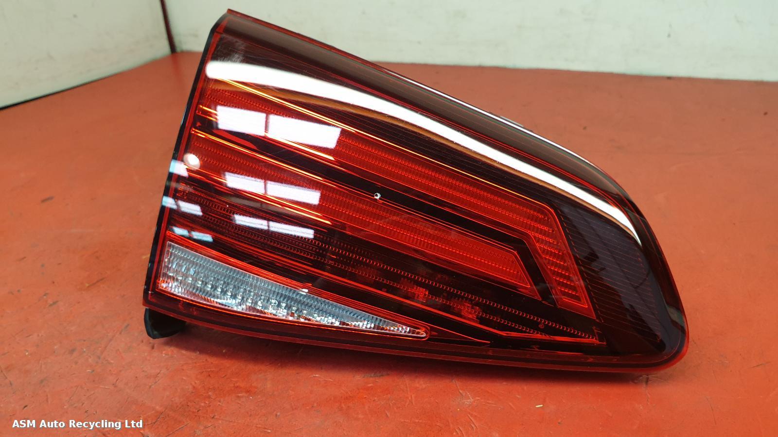 View Auto part L Taillight Volkswagen Golf 2020