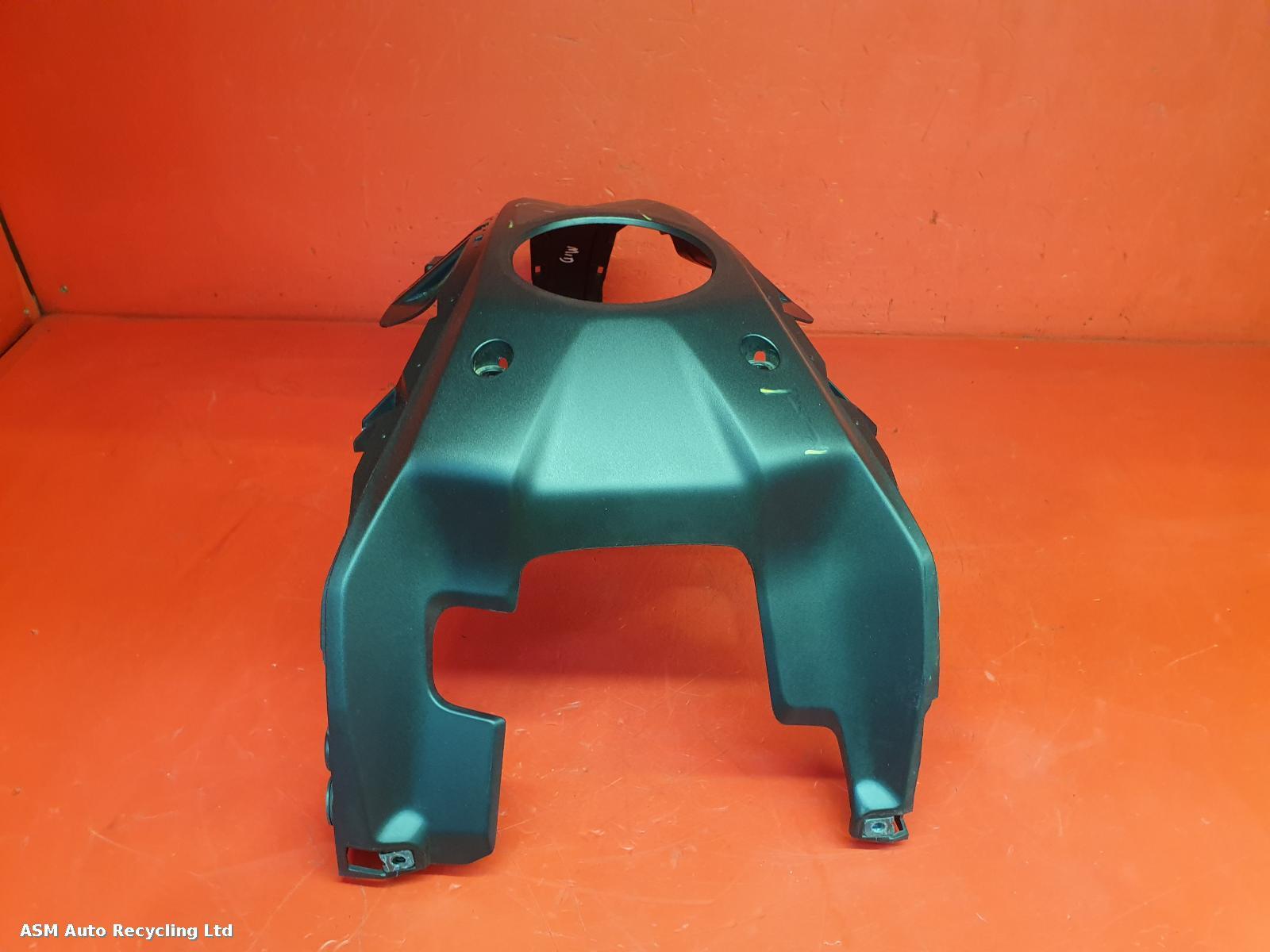 View Auto part Tank Trim Yamaha Mt-07  2019