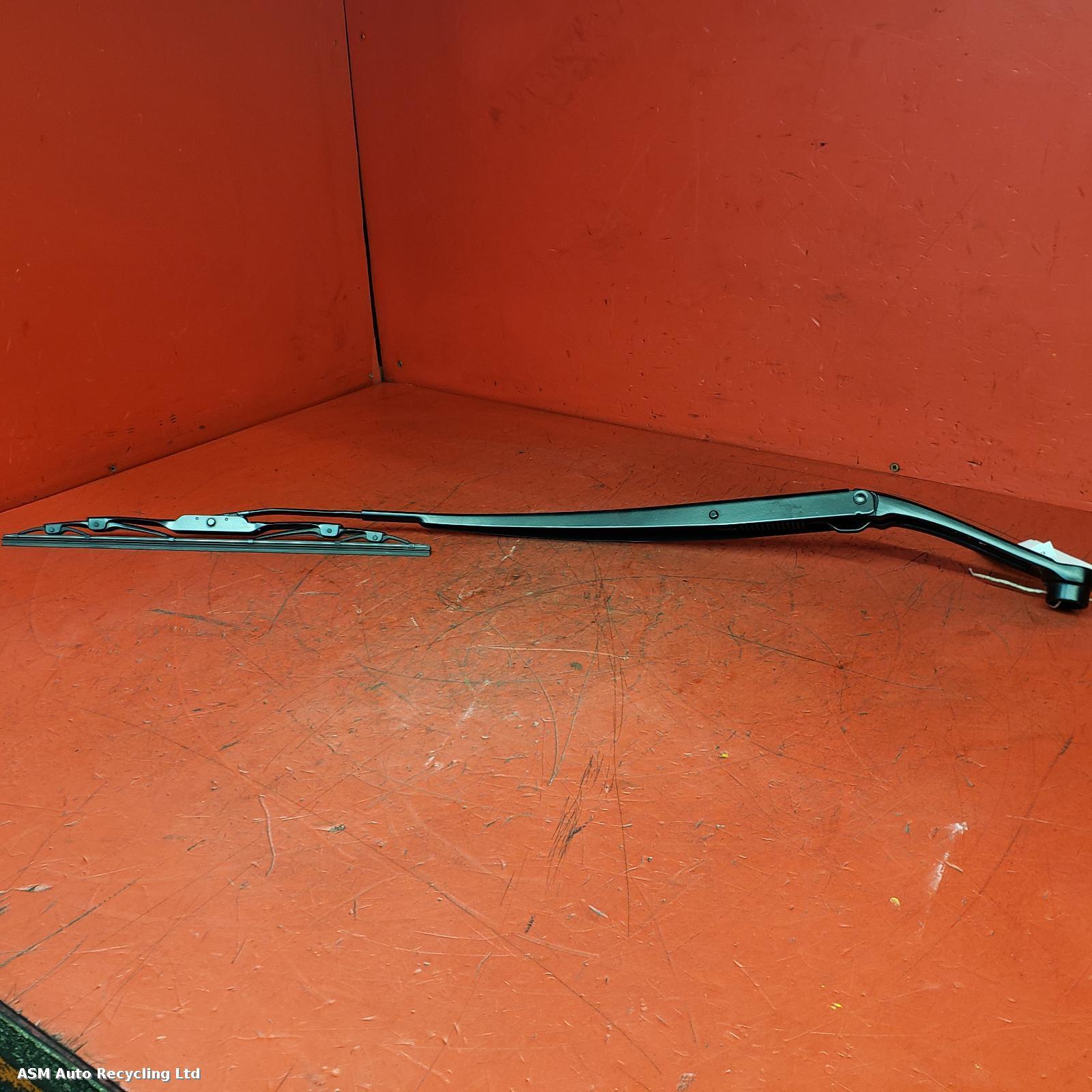 View Auto part Wiper Arm Kia Picanto 2023