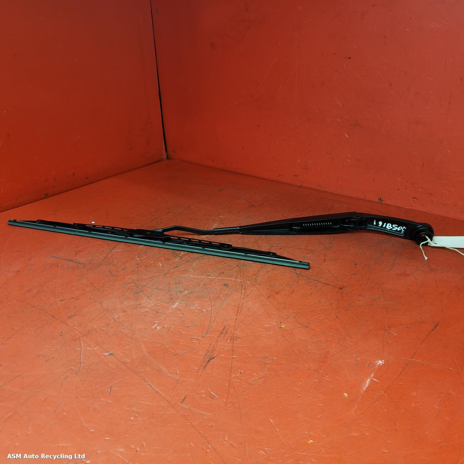 View Auto part Wiper Arm Kia Picanto 2023