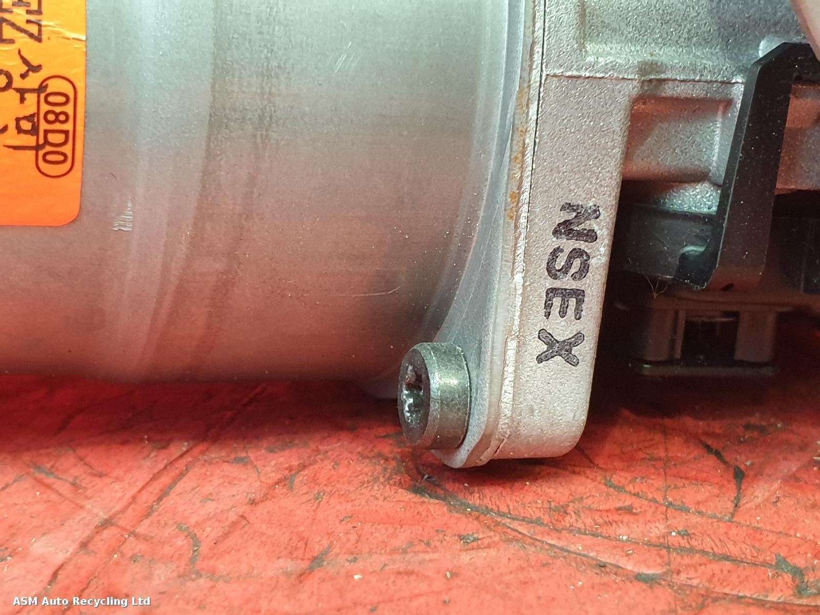 View Auto part Wiper Motor Front Kia Picanto 2023